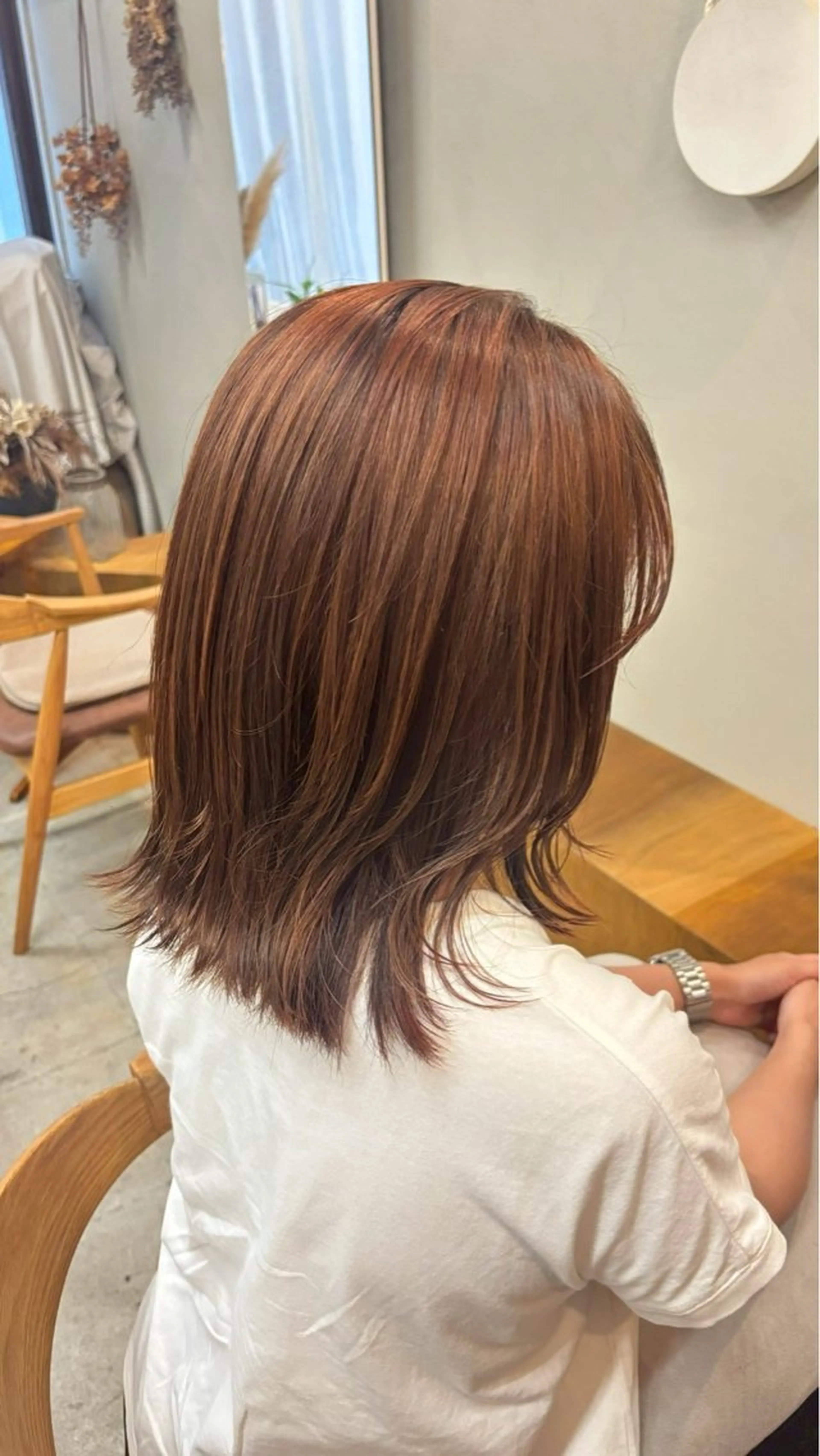 ミディアム カラー ヘアカラー 💐花屋併設💐 宮園　雛羽のヘアスタイル