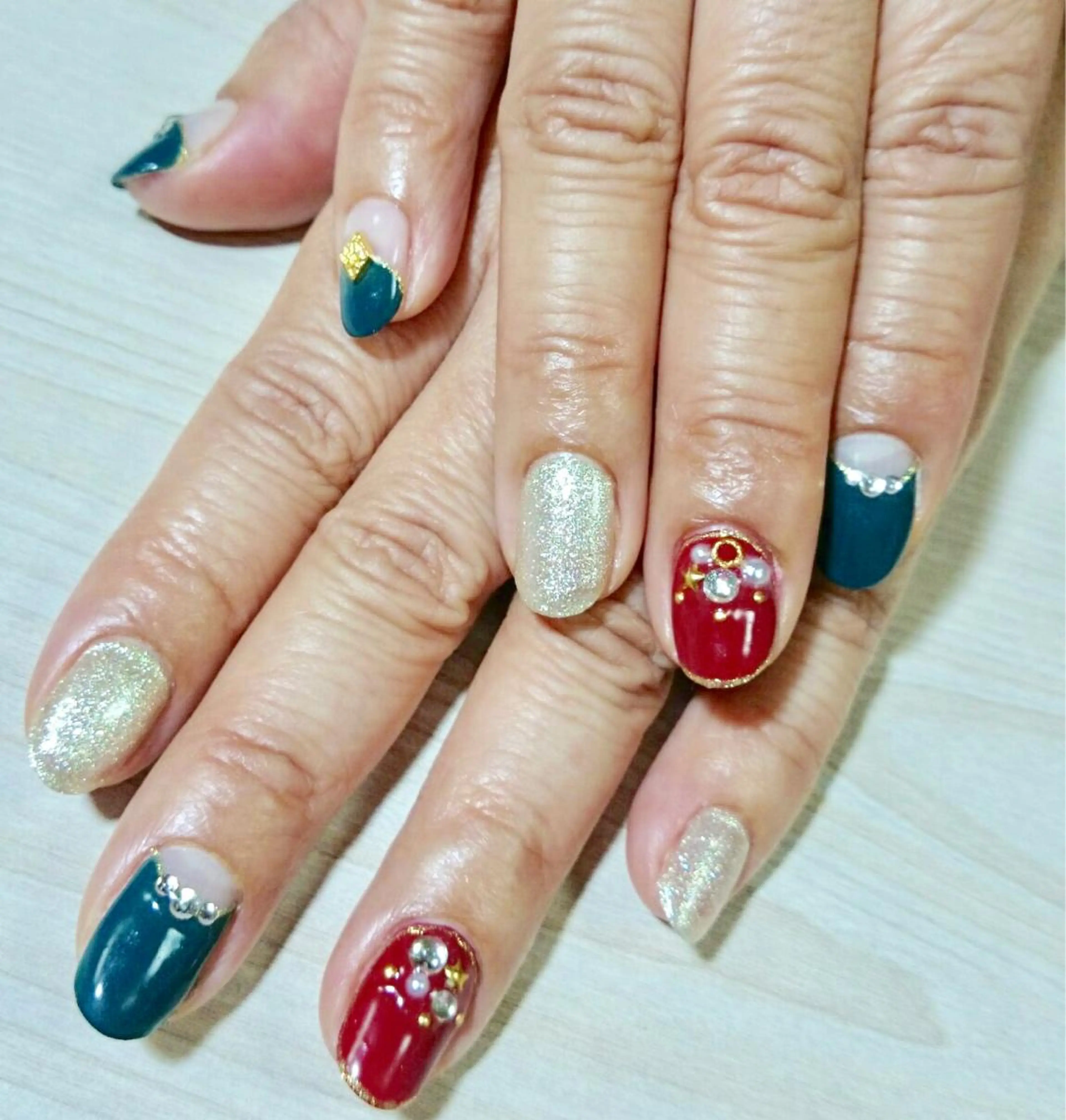 ネイル アートネイル 安藤 Charlotteのネイルデザイン