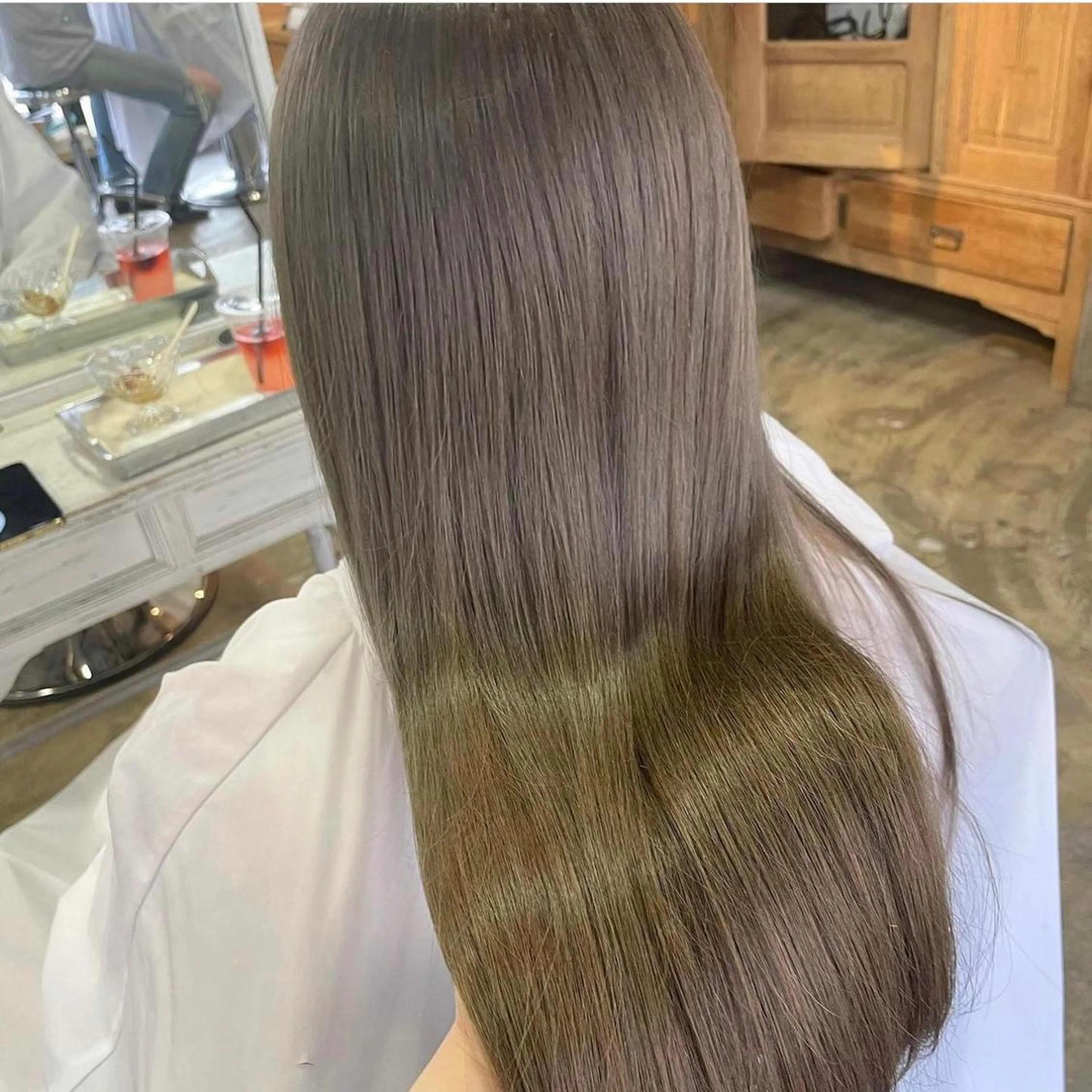 ロング 縮毛矯正 🎀taro ブリーチなしカラーのヘアスタイル