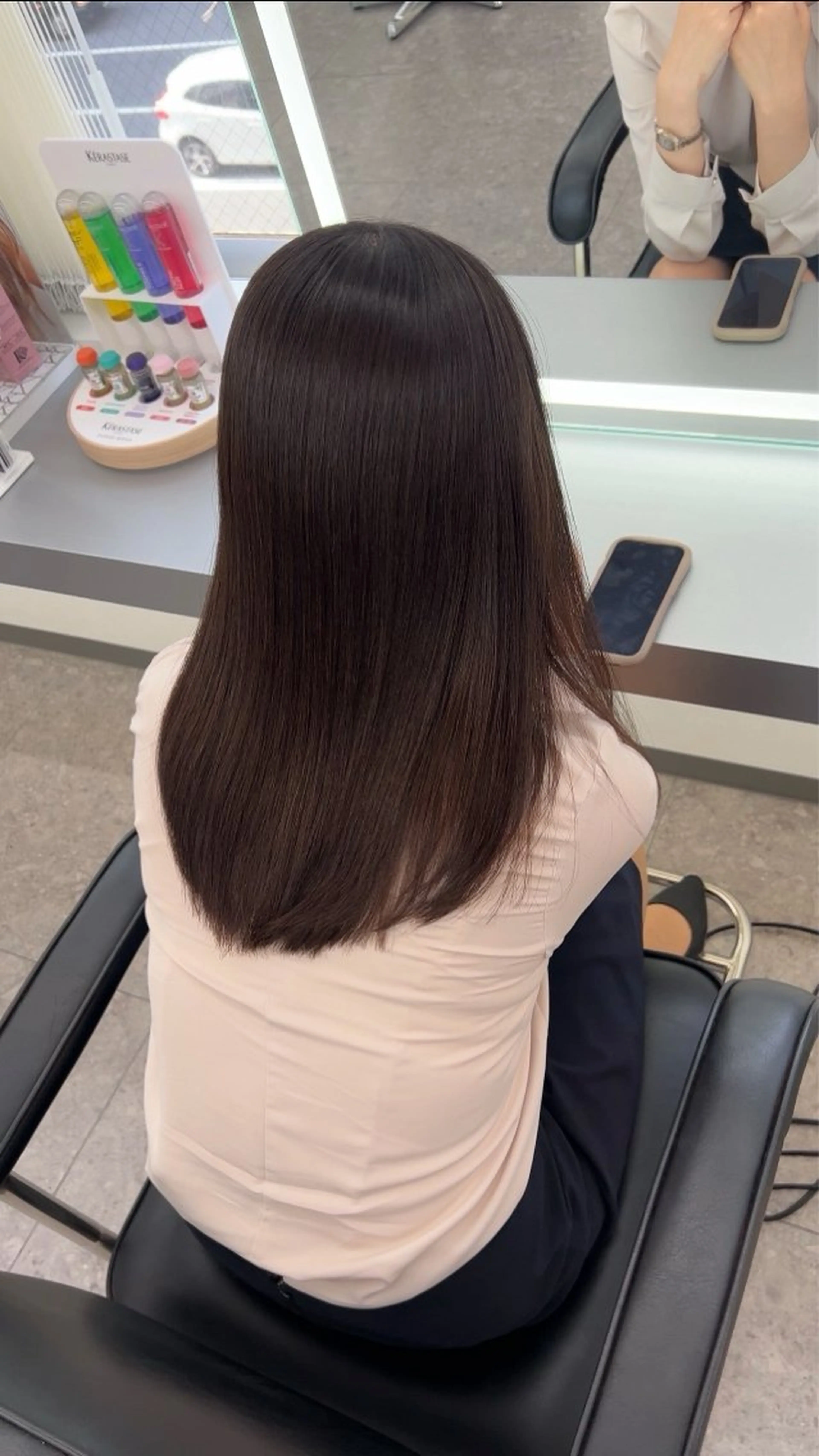 ロング レイヤーカット 縮毛矯正 カット 縮毛矯正 トリートメント 髪質改善ストレート Kantaのヘアスタイル