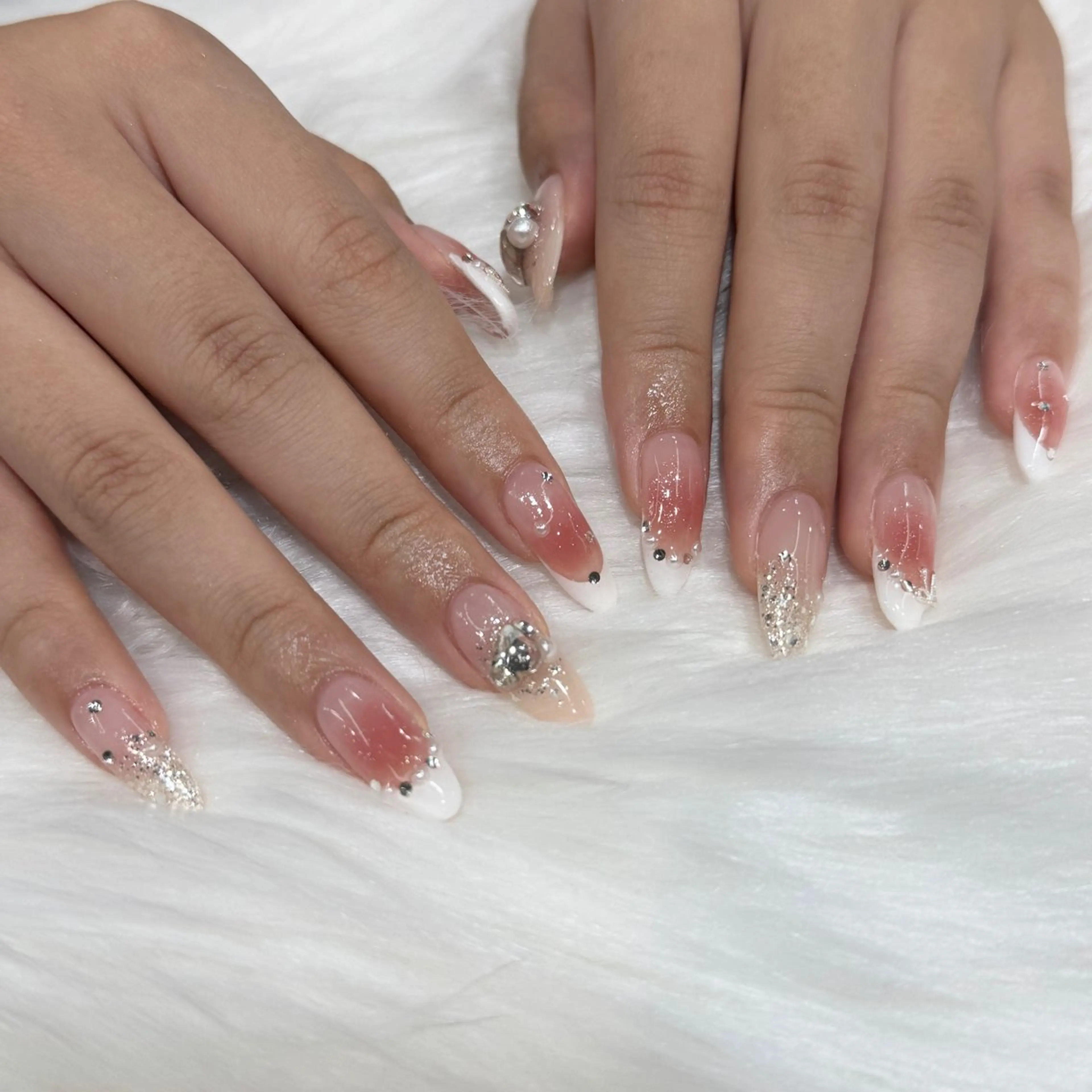 ネイル Terra - テラ 新宿店所属・しばた あやかのネイルデザイン