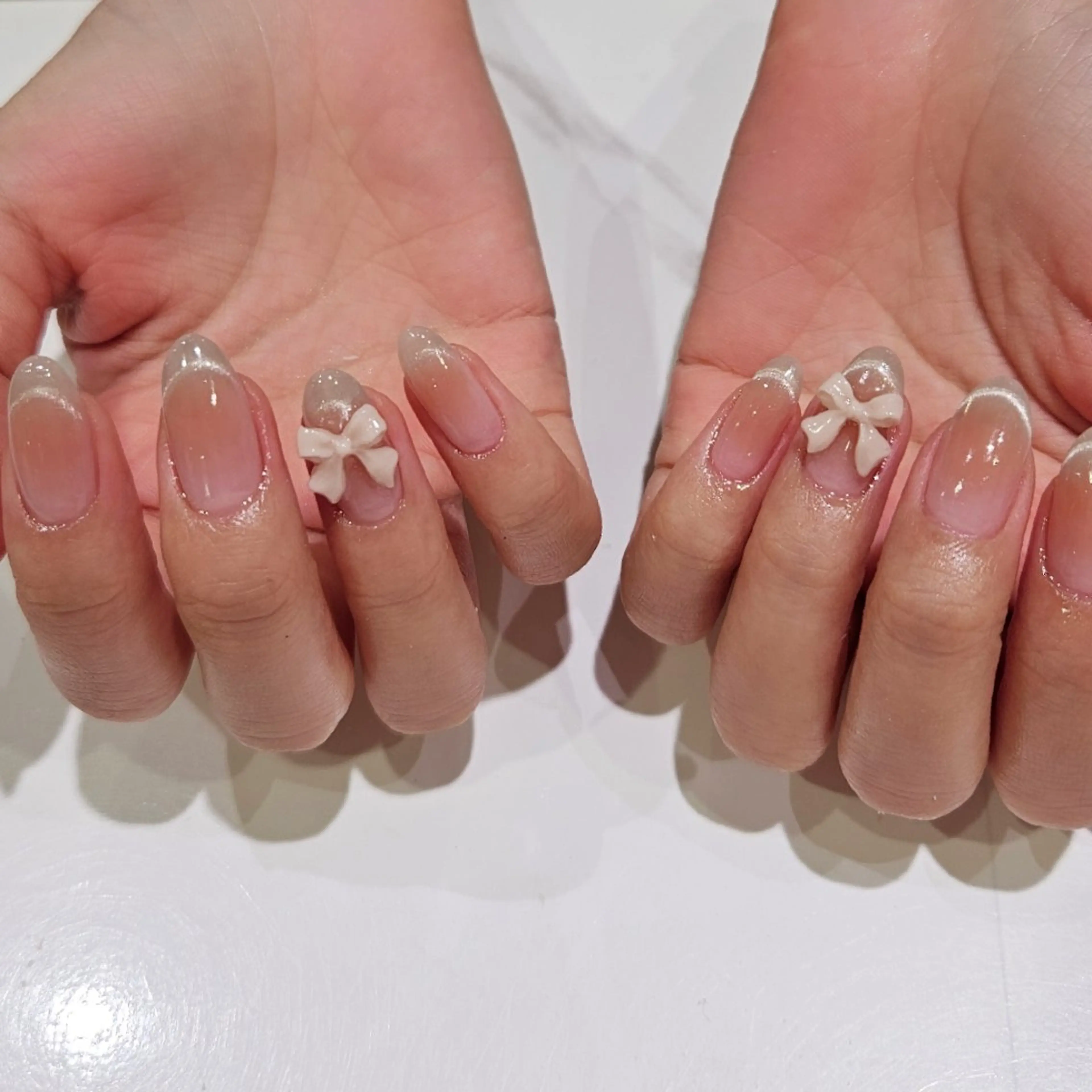 ネイル アートネイル チークネイル ジェルネイル ハードジェル マグネットネイル ハンドネイル Lia Nailのネイルデザイン