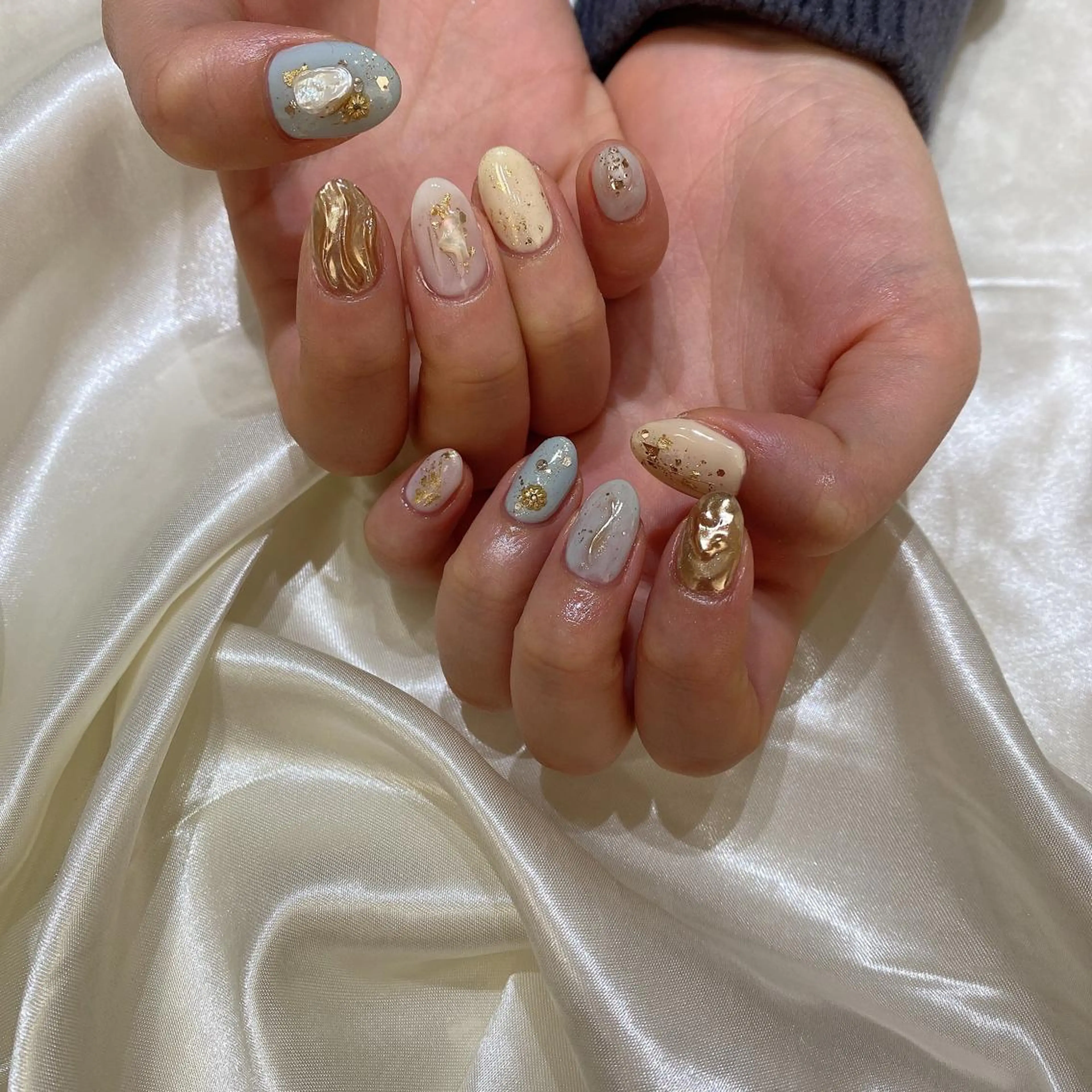 ネイル ハンドネイル 西岡 杏のネイルデザイン