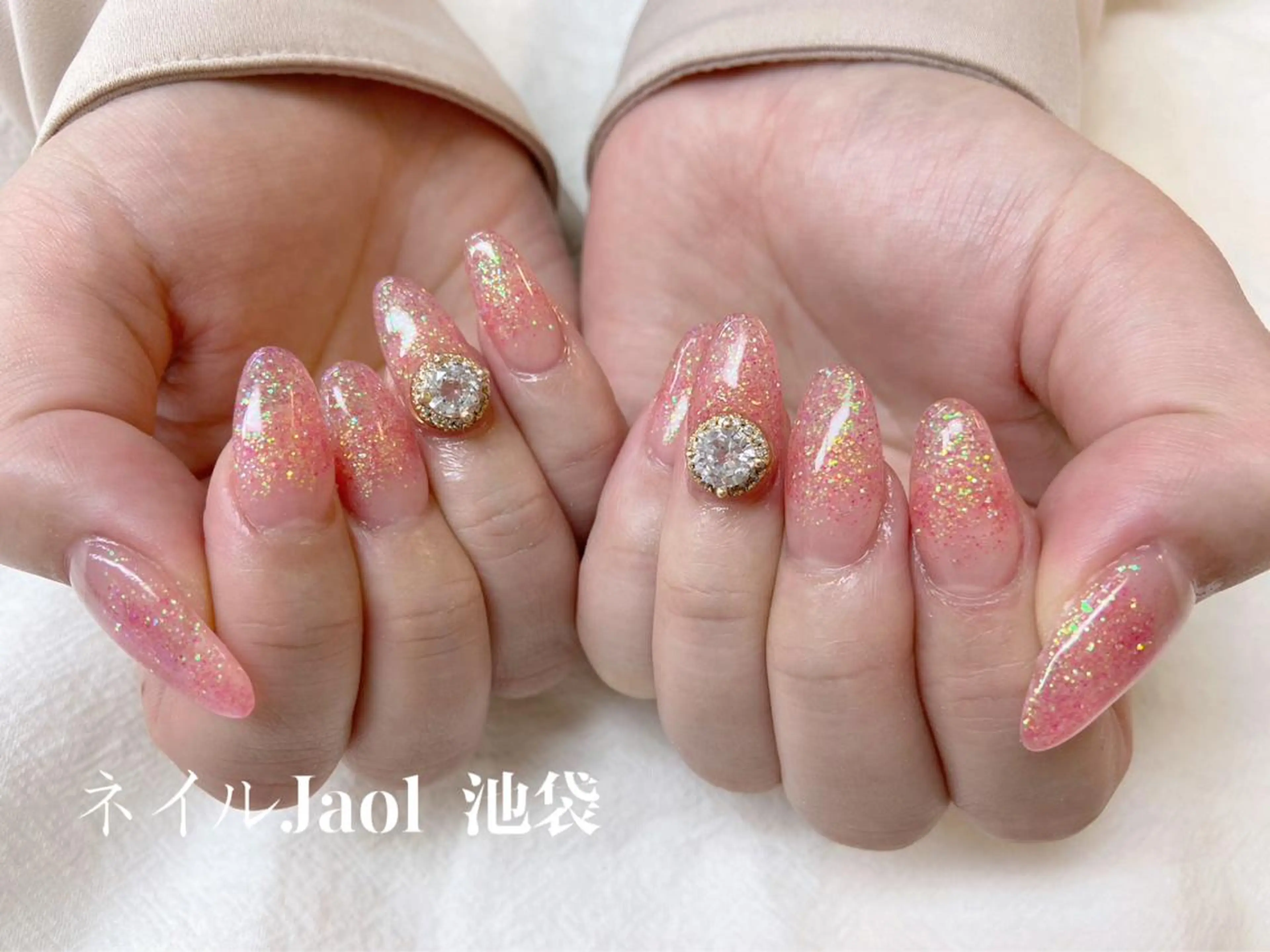 ミディアム ハンドネイル nail jaol池袋店所属・ネイルJaol 池袋のネイルデザイン