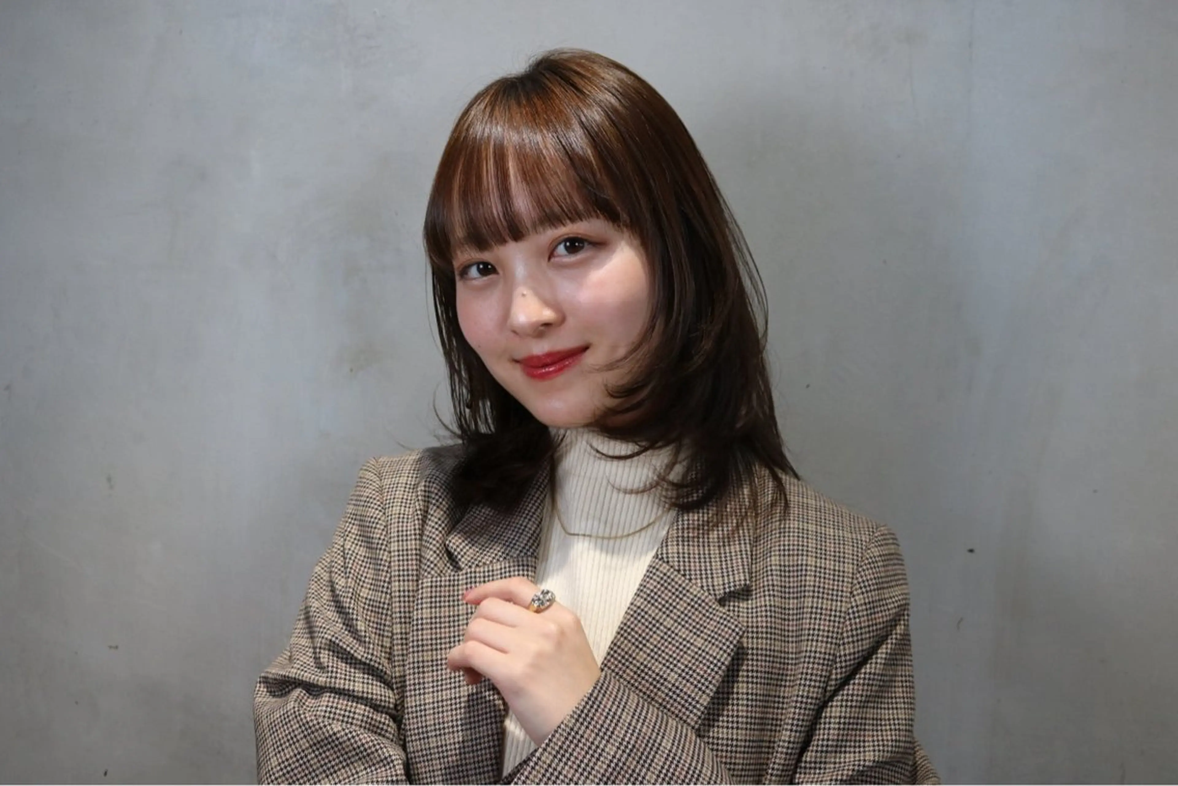 ミディアム カット layer/ mana🎀🤍のヘアスタイル