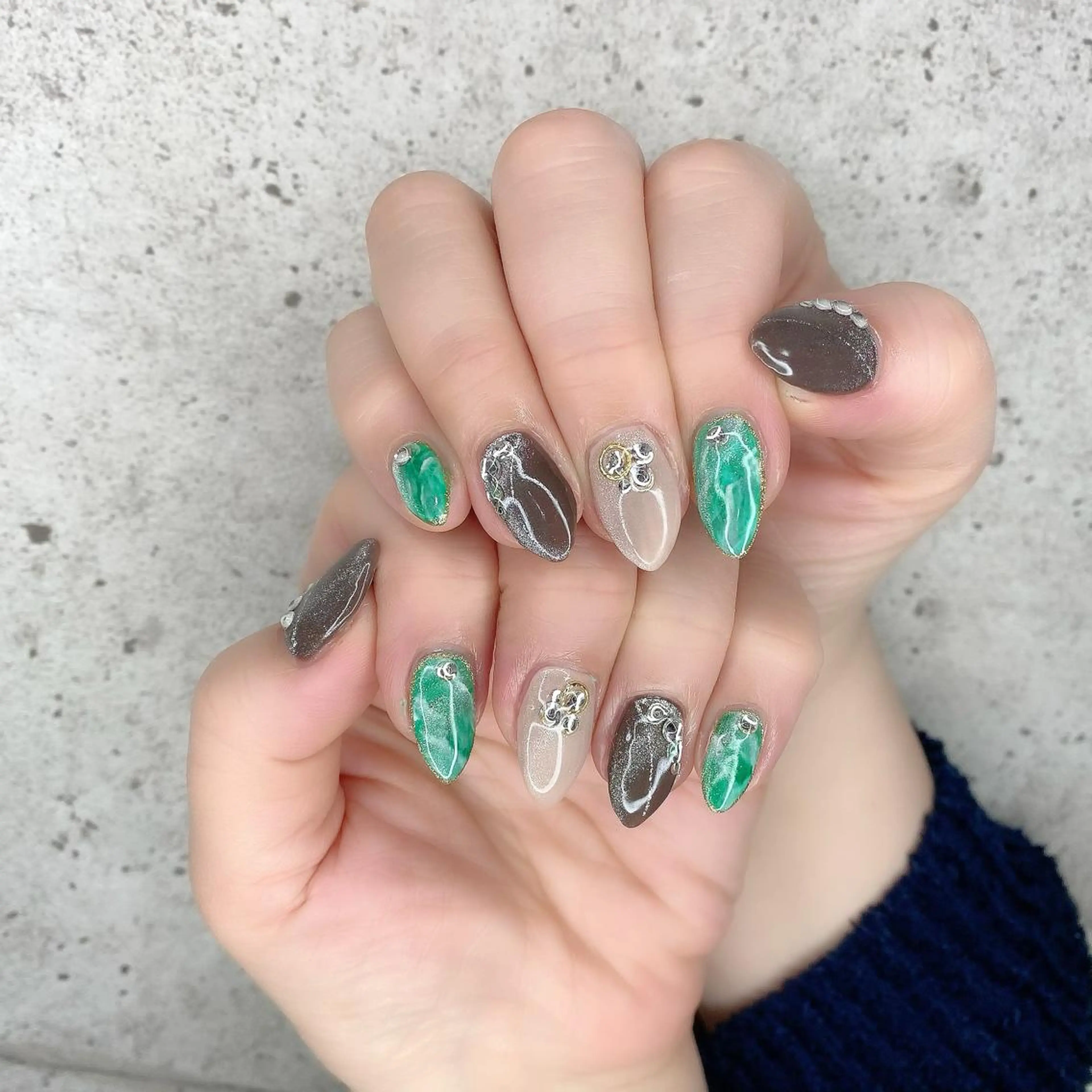 ミディアム カラー パーマ ヘアアレンジ メンズ キッズ ネイル マツエク・マツパ ハンドネイル Salon Ｋのネイルデザイン