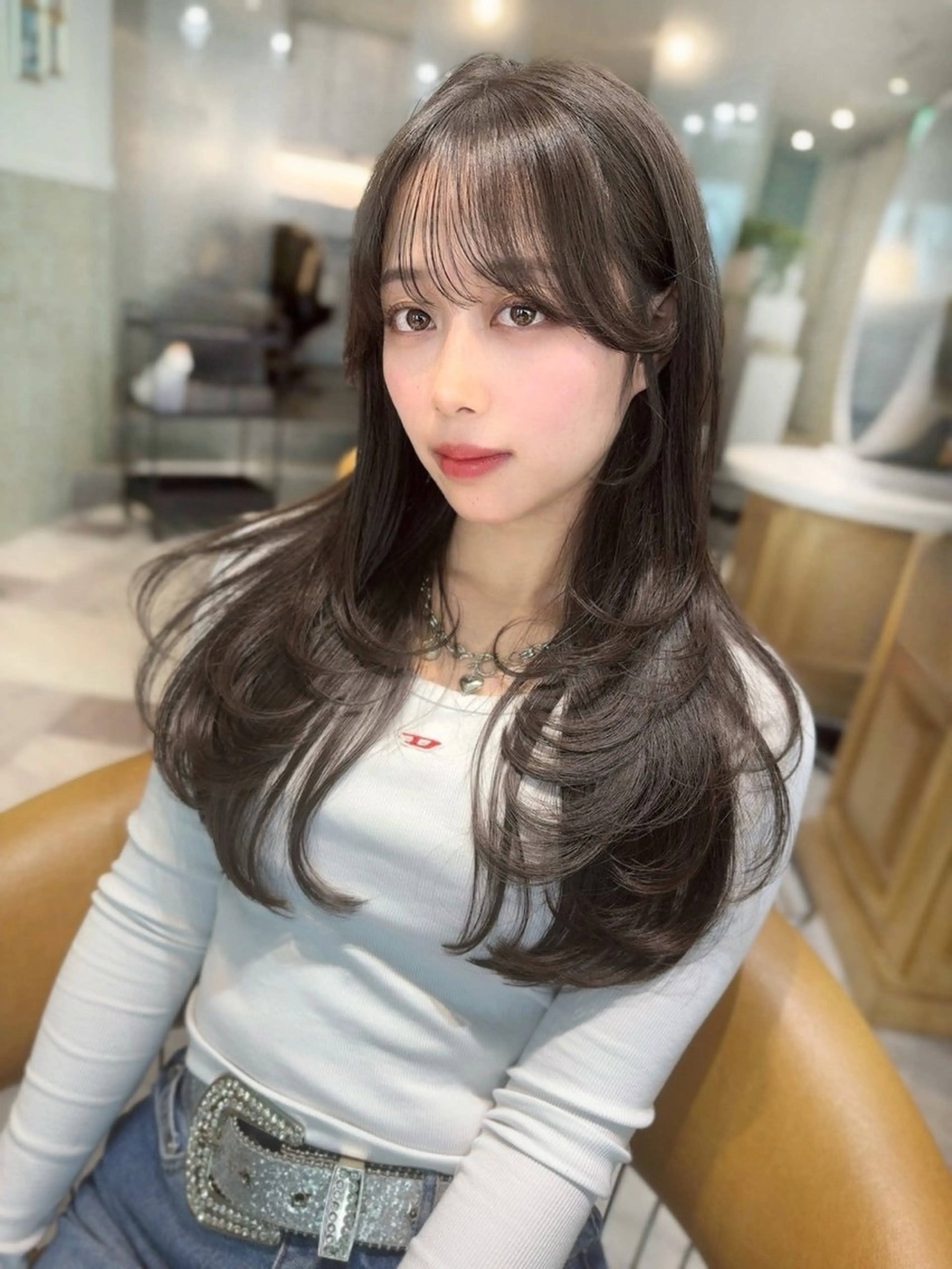 🇰🇷韓国特化🤍大人気小顔カット+透明感カラー+1stトリートメント🤍業界初リファのマイクロファインバブル搭載完備の写真