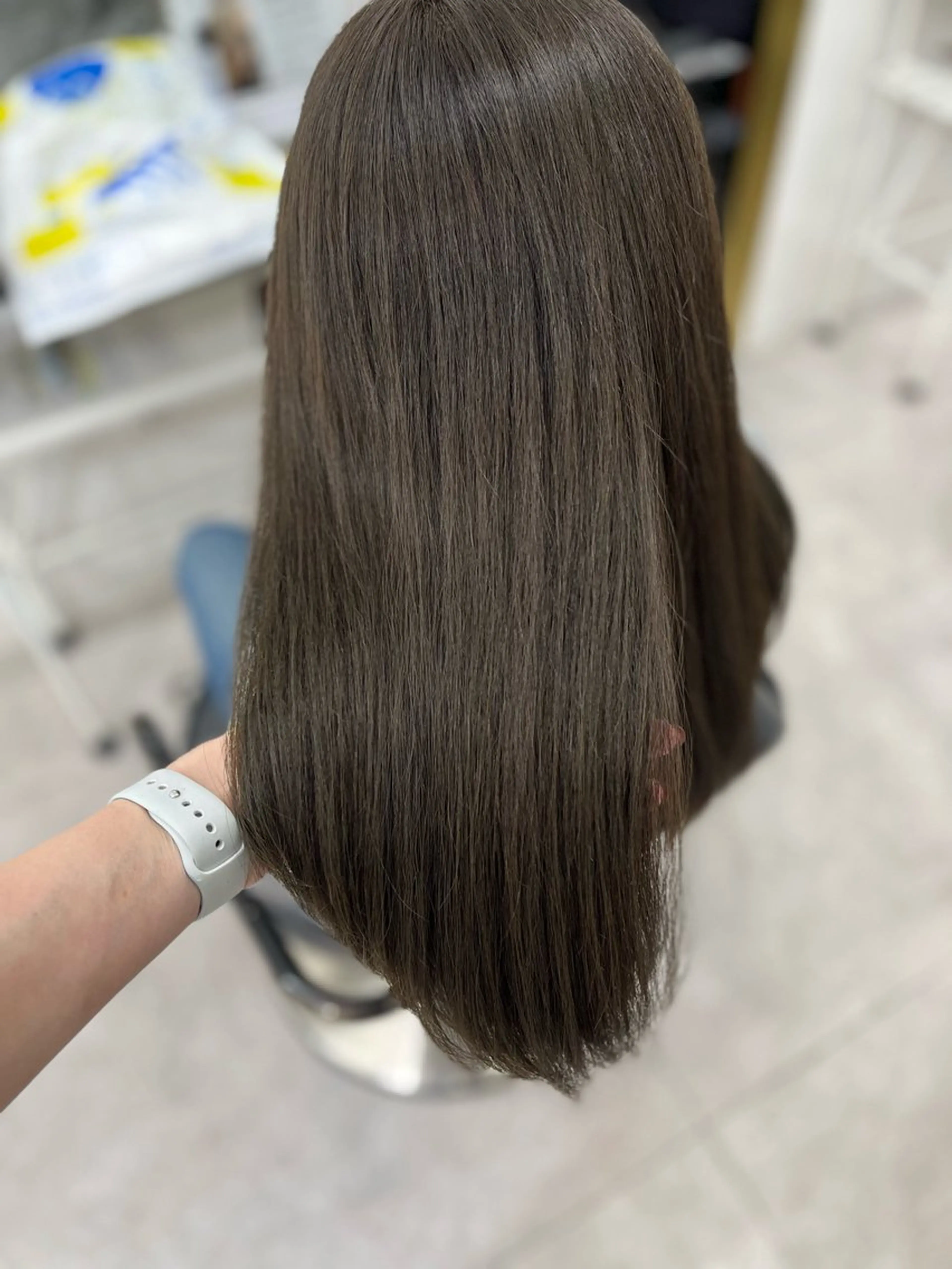 セミロング カラー アッシュ アッシュグレー アッシュグレージュ グレージュ カット ヘアカラー トリートメント 🫧ぷる艶カラー🫧 Yuubi🦩のヘアスタイル