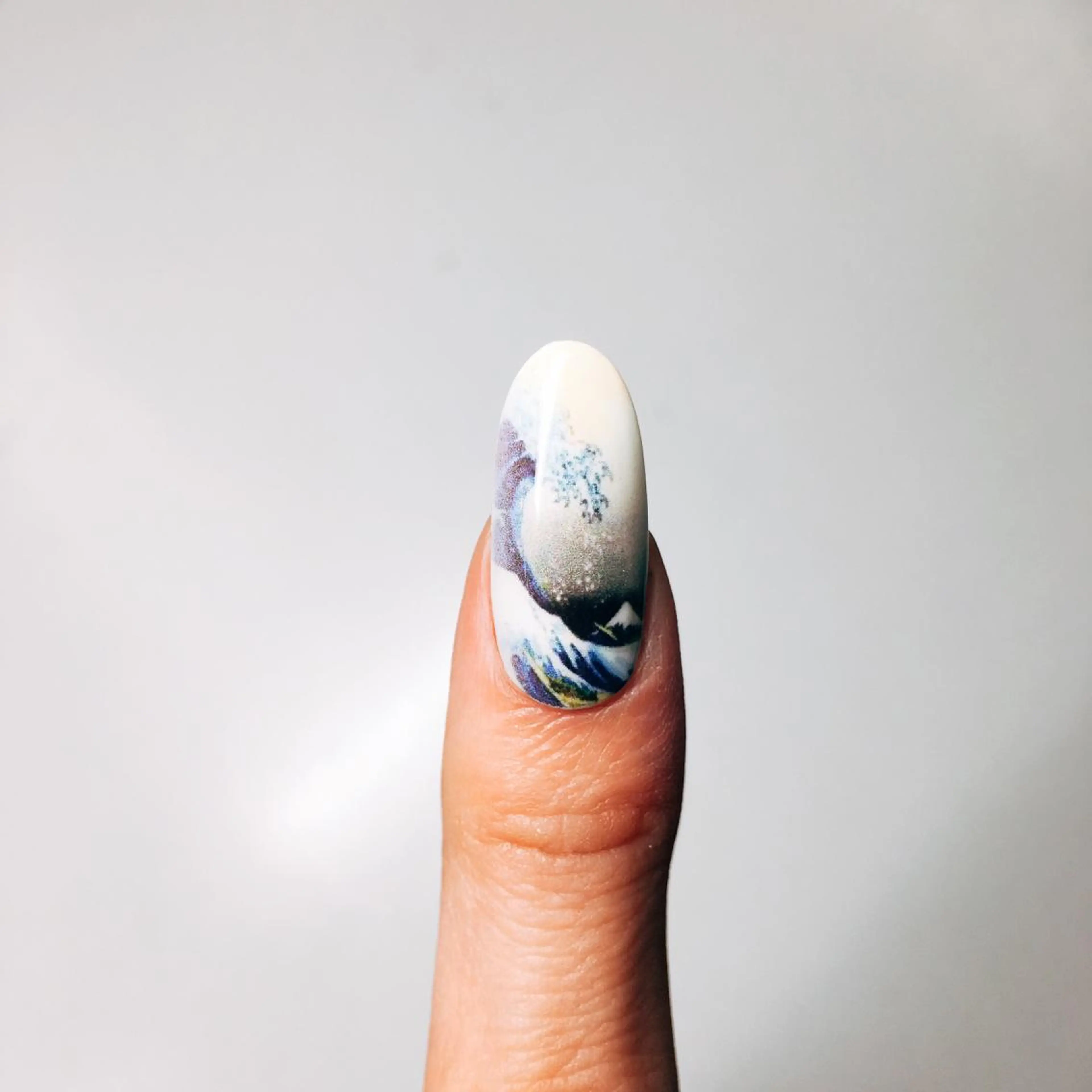 ネイル 持ち込み nail salon Emi la beaute 心斎橋店所属・坪野 めぐみのネイルデザイン