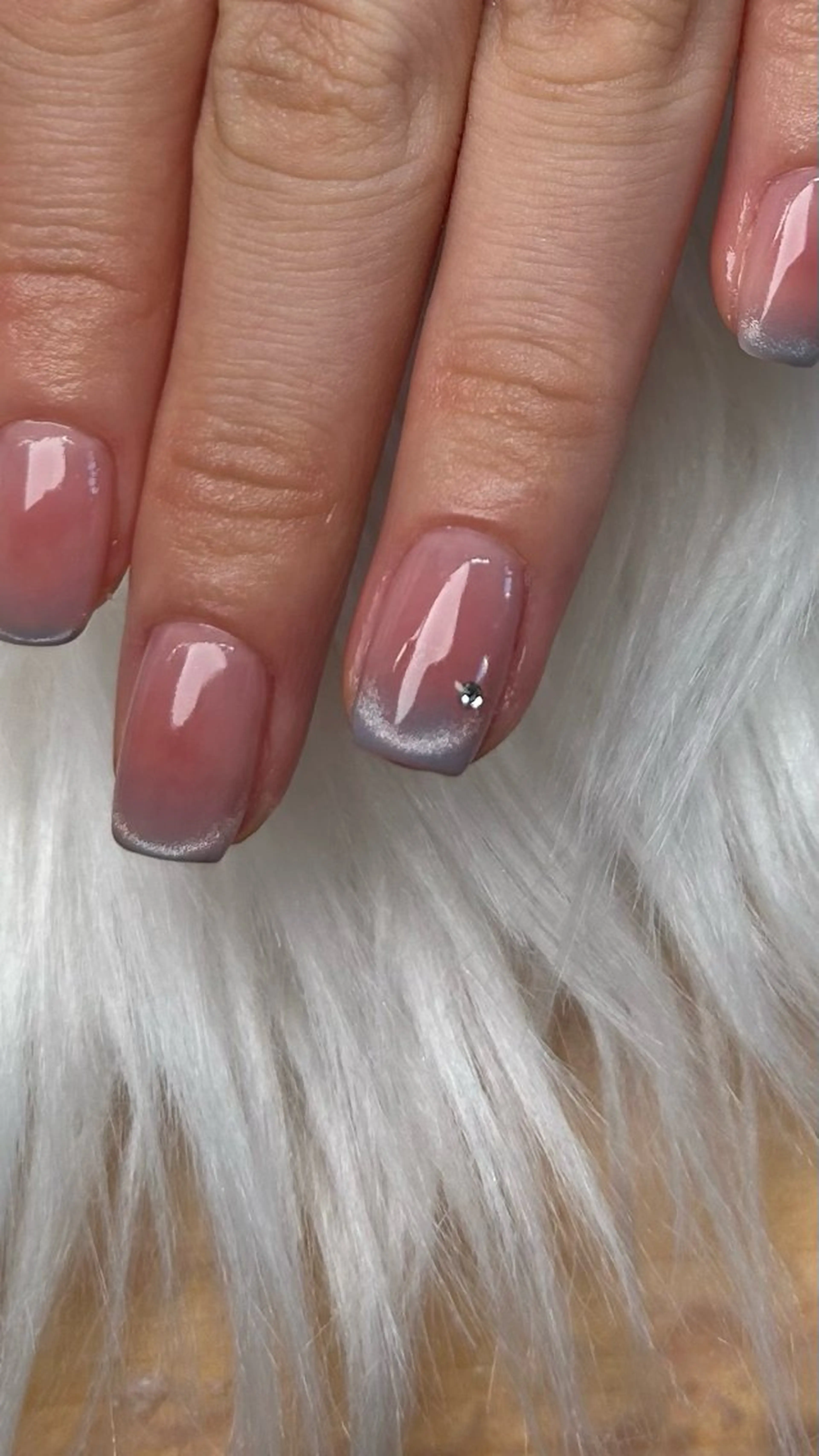 ネイル ハンドネイル Shine'an Maaiのネイルデザイン