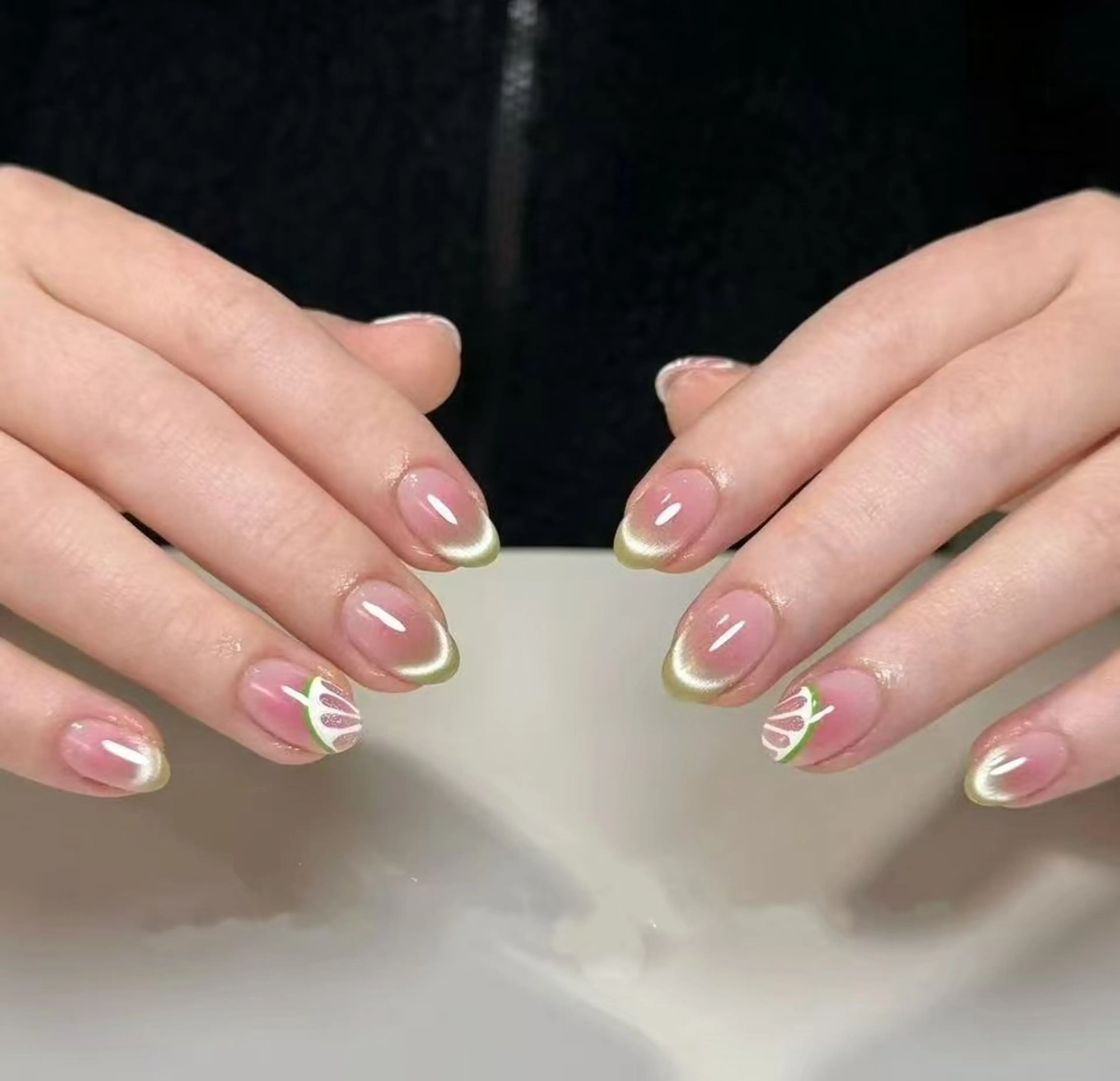 ネイル オーロラネイル フラワーネイル フットネイル フレンチネイル ジェルネイル ハンドネイル BabyYouMi ねねのネイルデザイン