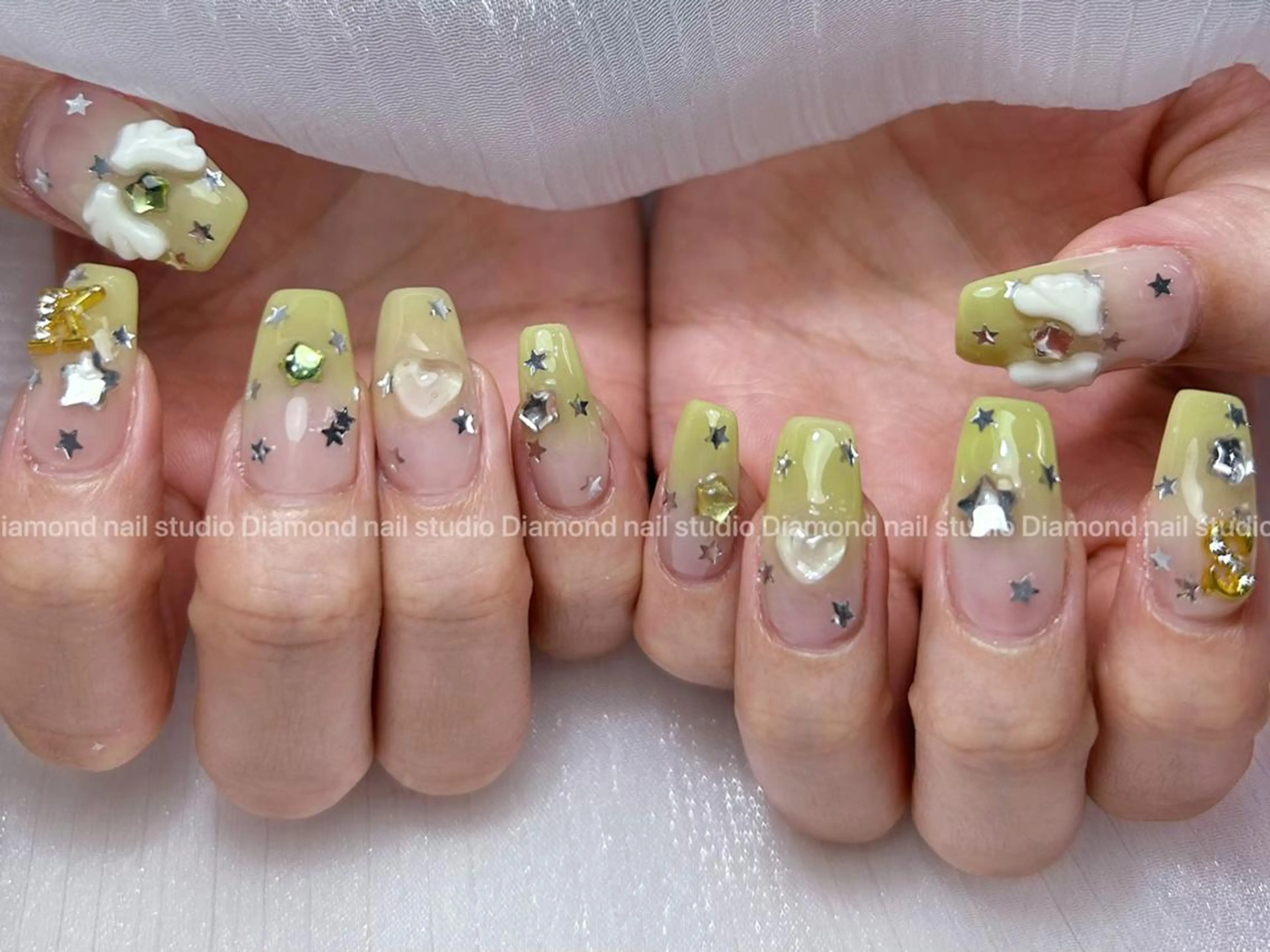 ネイル DIAMOND Nail☁️のネイルデザイン