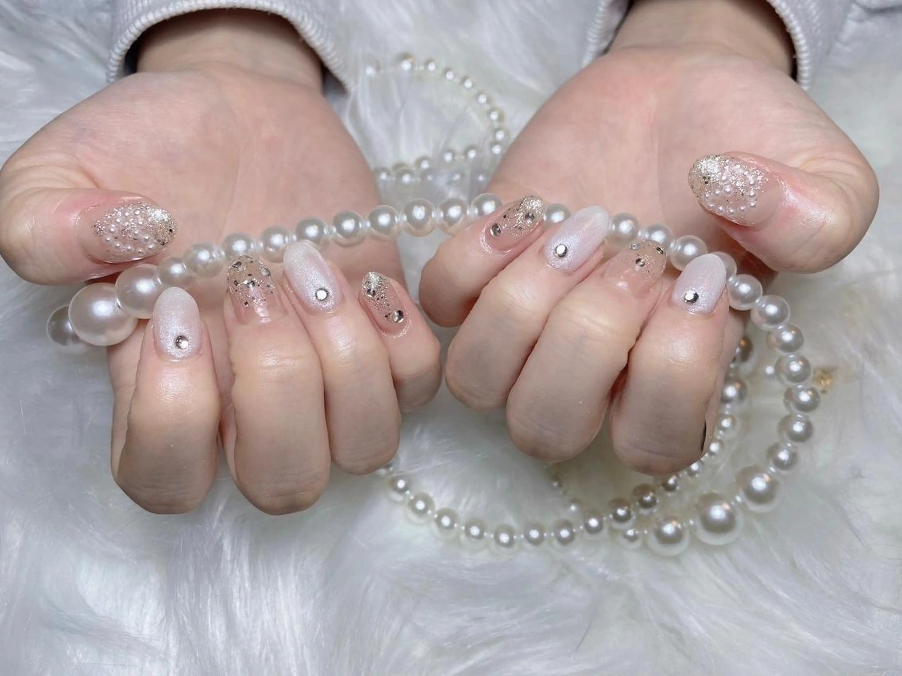 ネイル RAFFINE 月🦋🩵のネイルデザイン