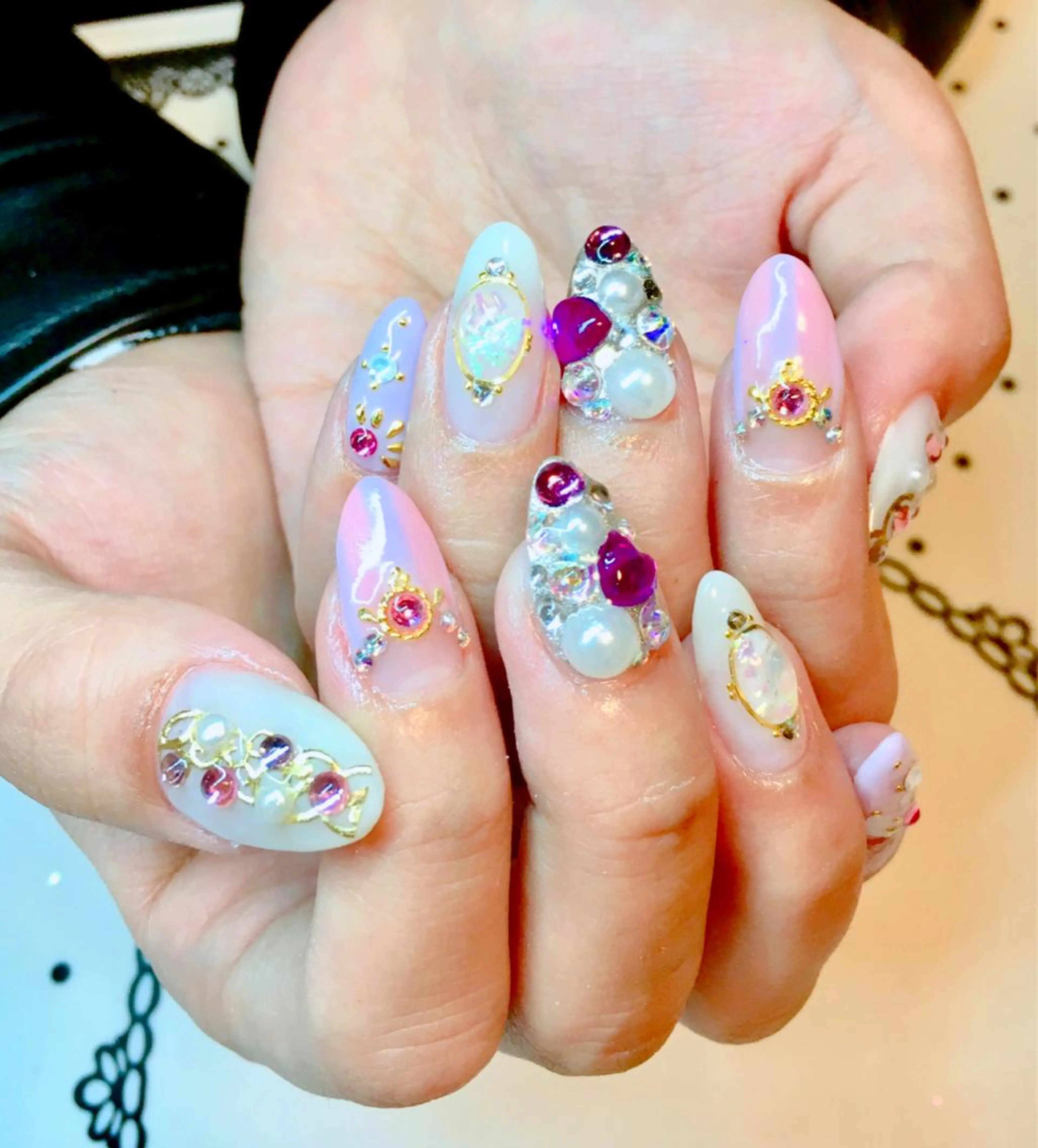 ネイル ハンドネイル nailsalon sugarr所属・nailist cocoのネイルデザイン
