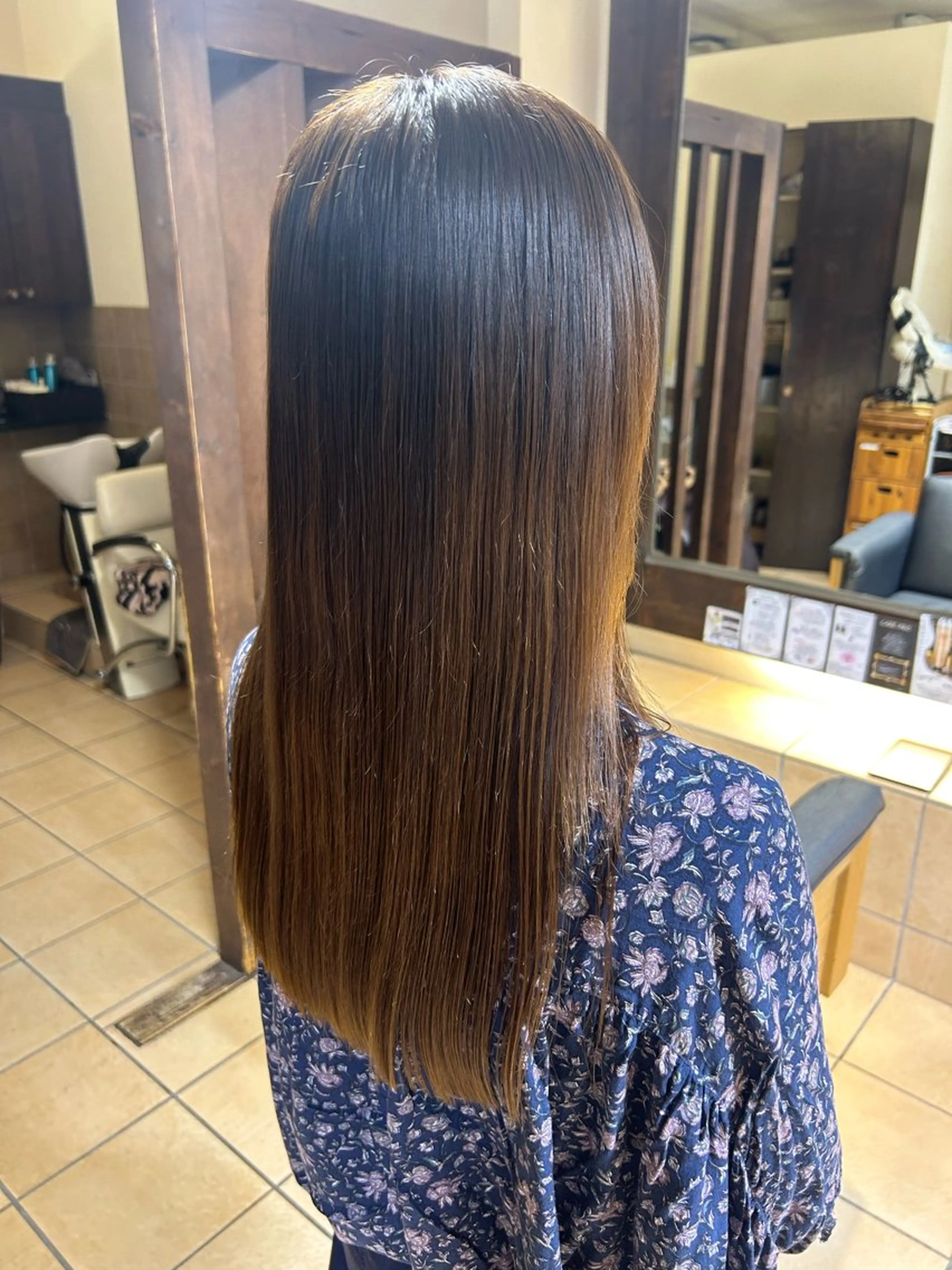 ロング ロング 宮川 桃英のヘアスタイル