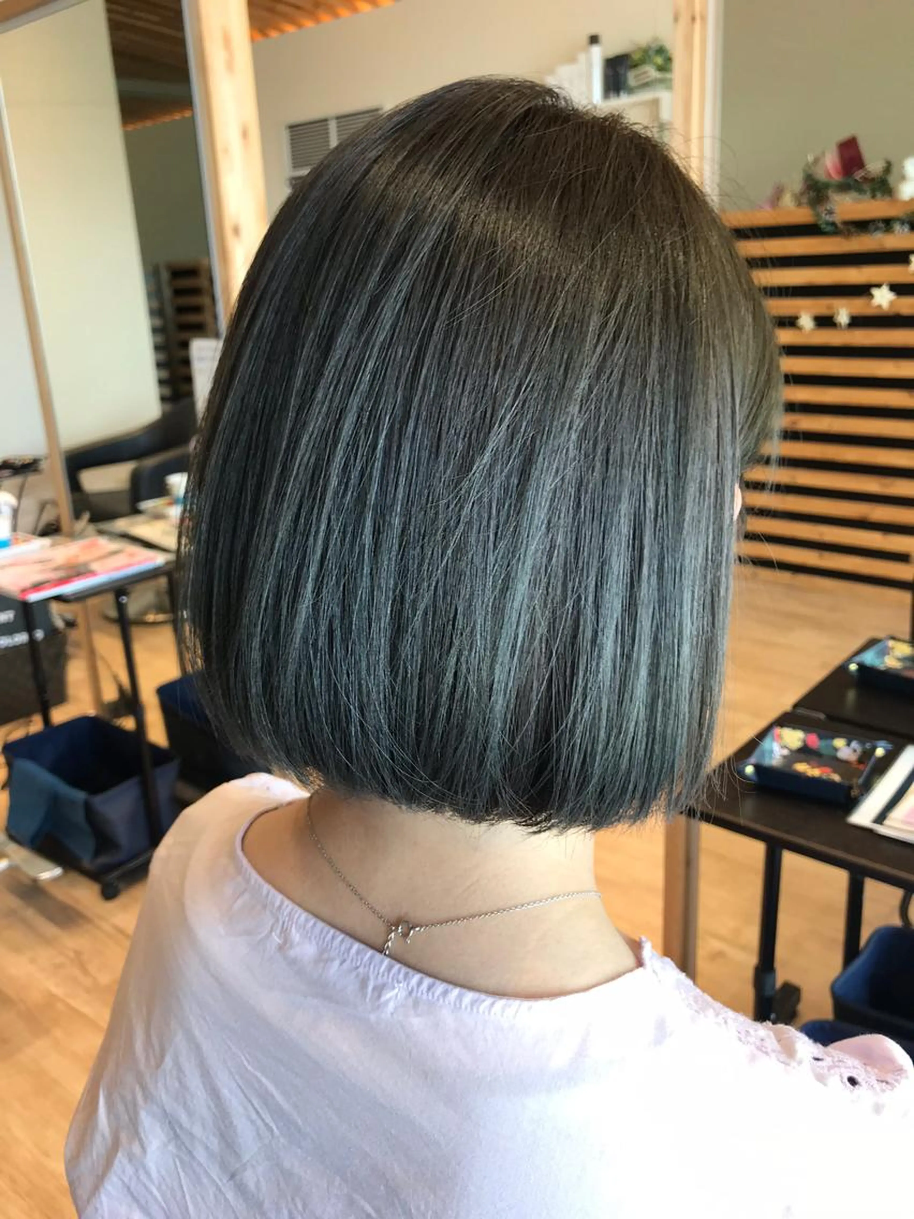 カット & ヘアカラー & トリートメントの写真