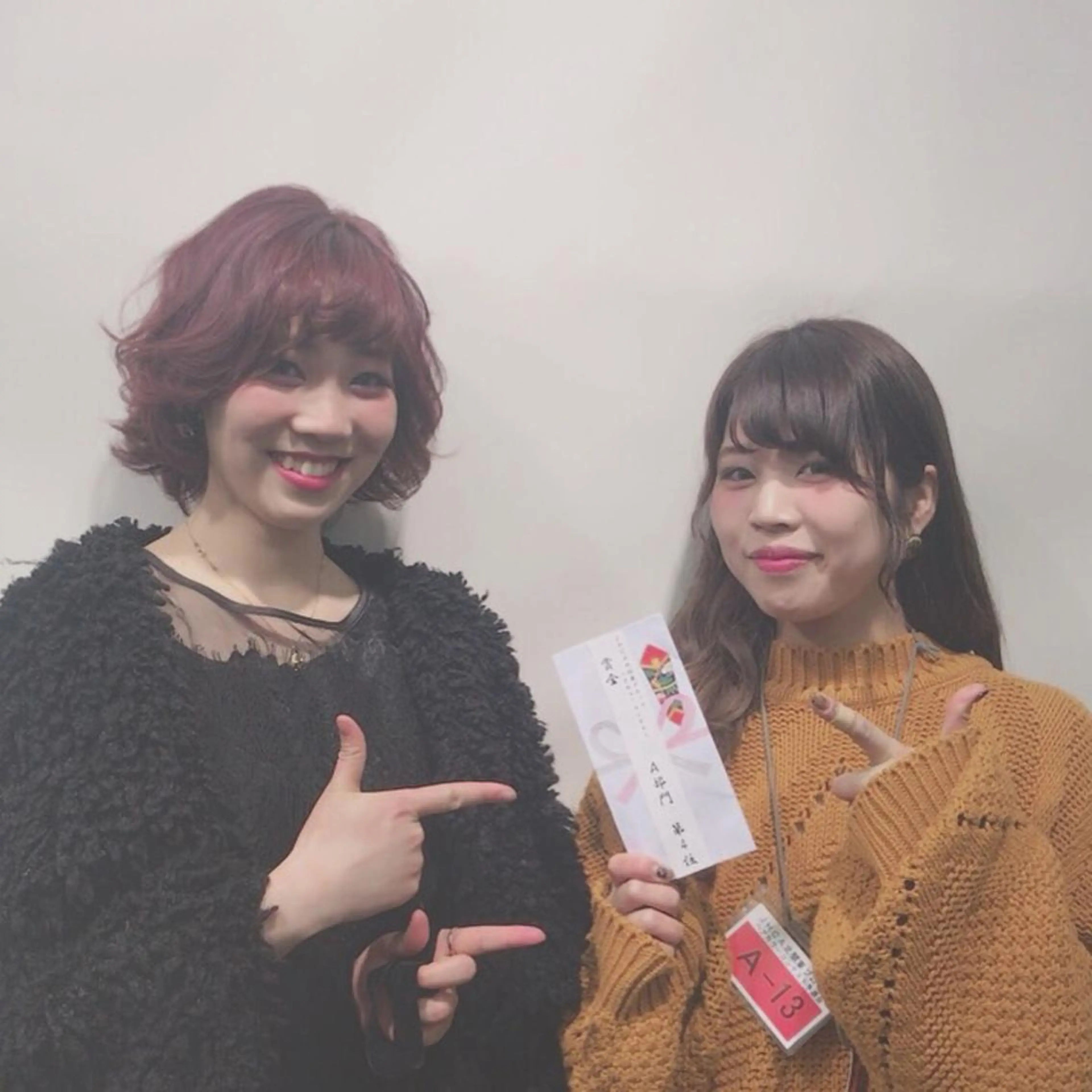 ショート カラー インナーカラー てんま さやかのヘアスタイル