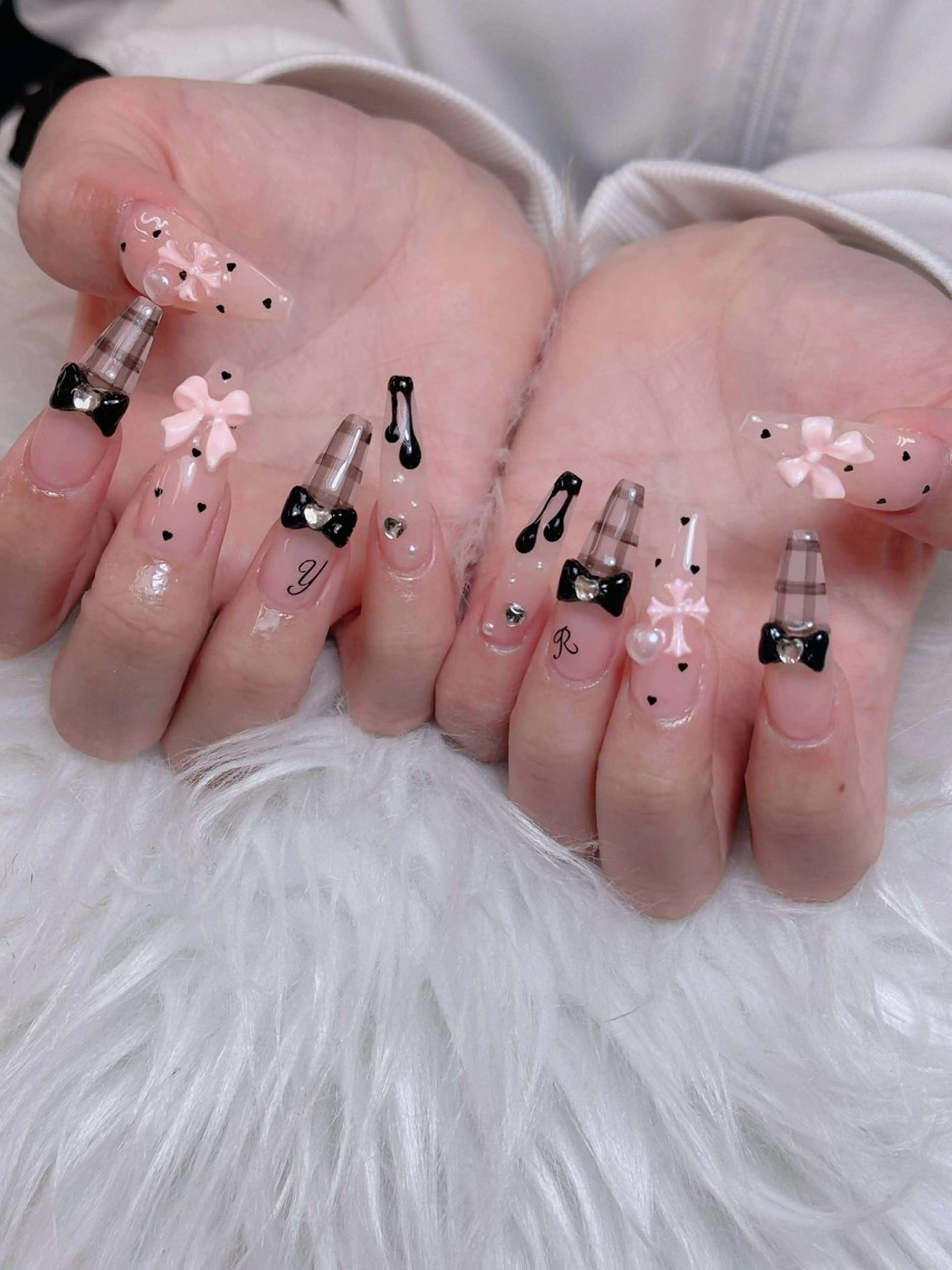 ネイル オーロラネイル チークネイル フットネイル フレンチネイル 韓国ネイル ハンドネイル Lumi Nailのネイルデザイン