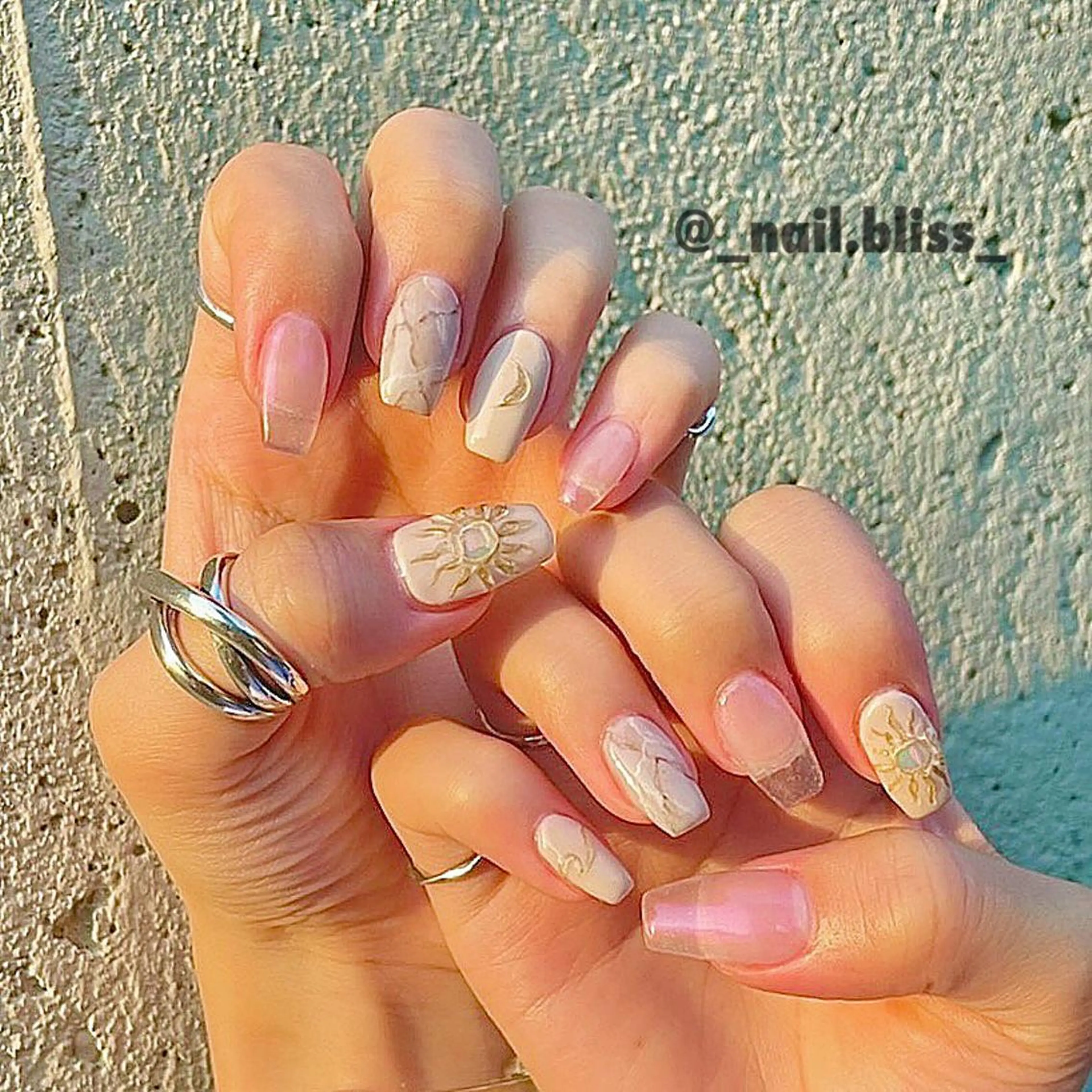 ネイル アートネイル ぷっくりネイル NAIL BLISSのネイルデザイン