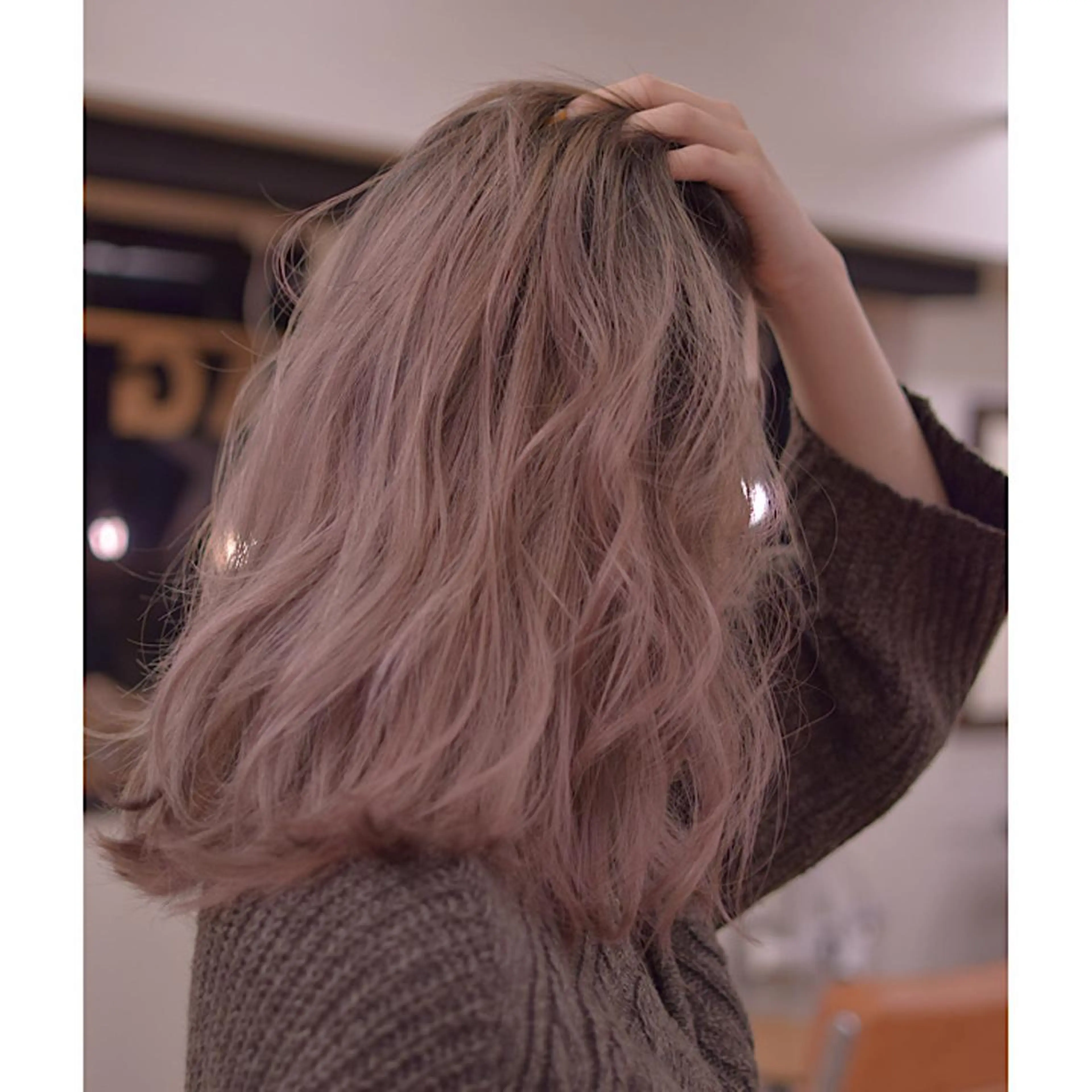 ミディアム カラー 小顔ショートヘア♪ TAKUMIのヘアスタイル