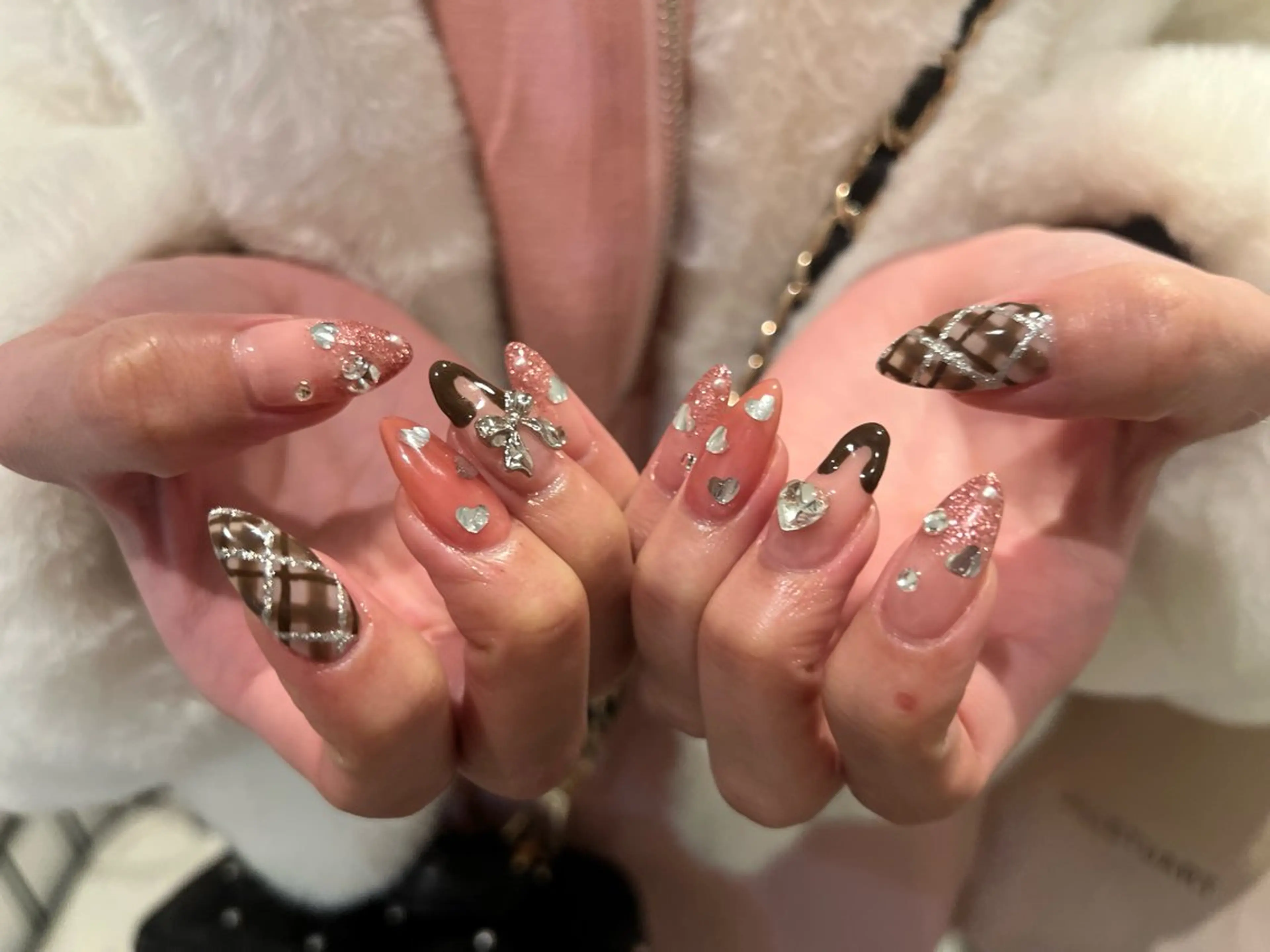 ネイル 持ち込み バレンタイン Bianca大名店 yonekuraのネイルデザイン