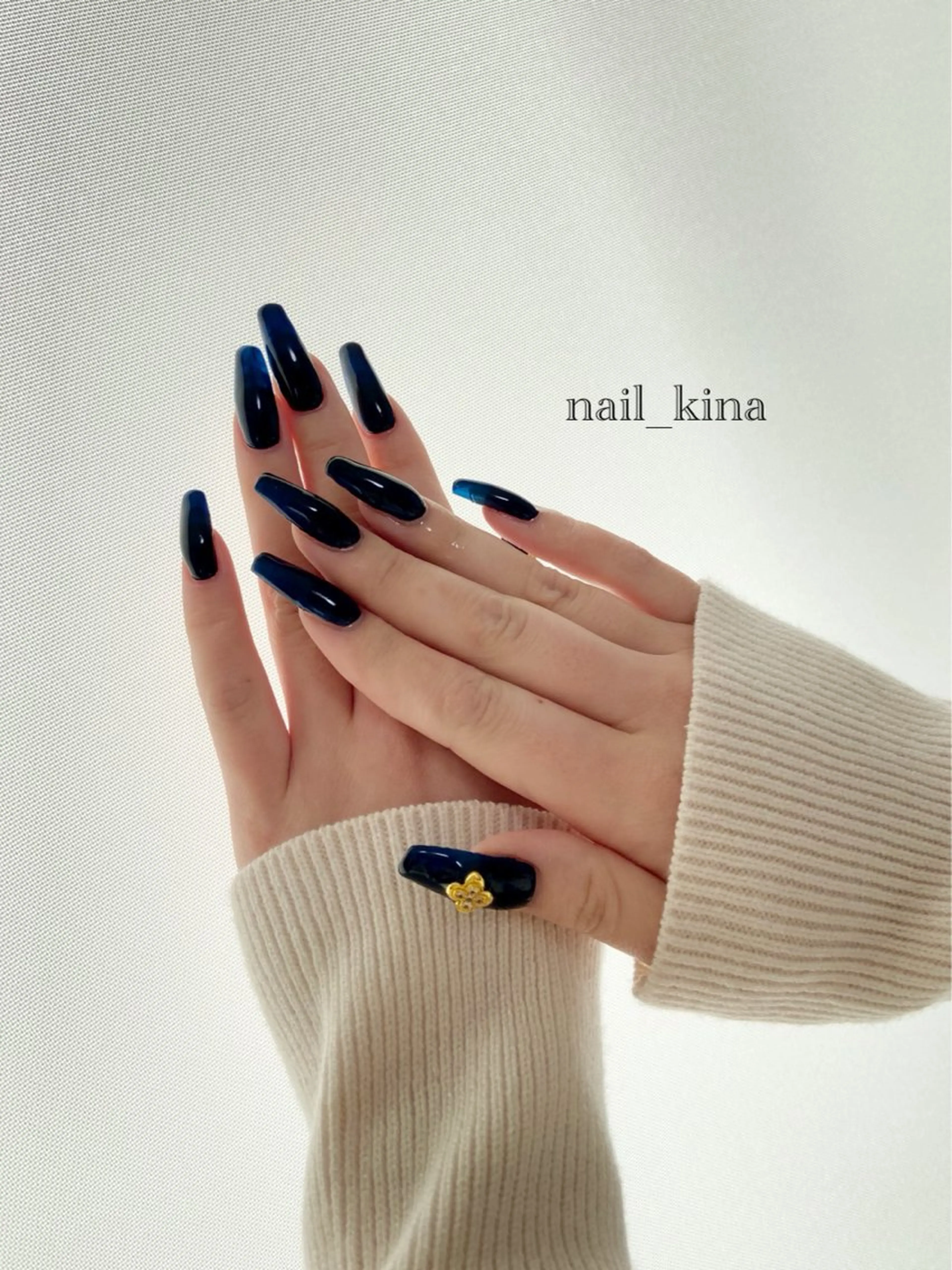 ハンド　︴ワンカラー　︴の写真