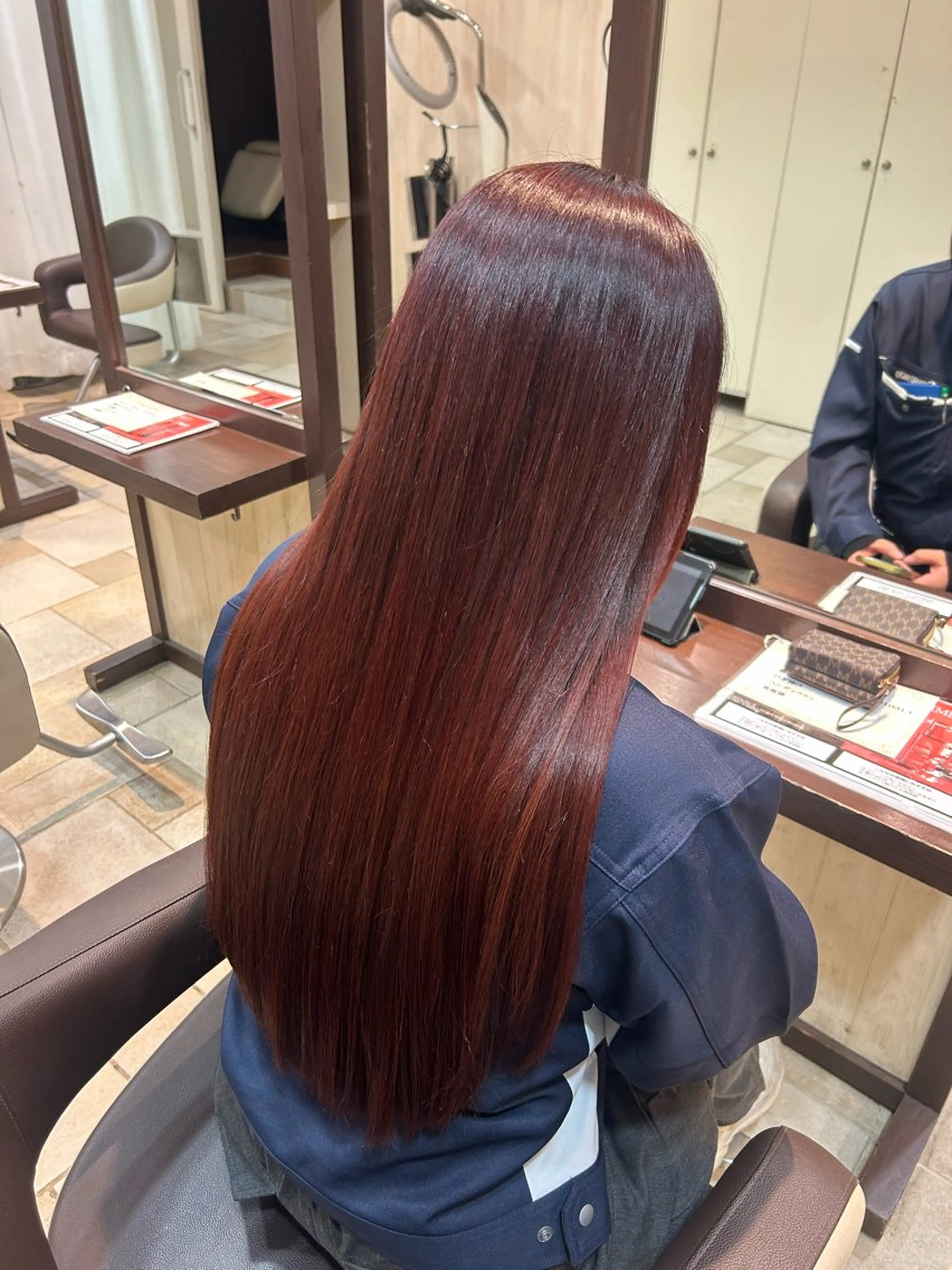 ロング カラー ヘアカラー 脇野 真琴のヘアスタイル