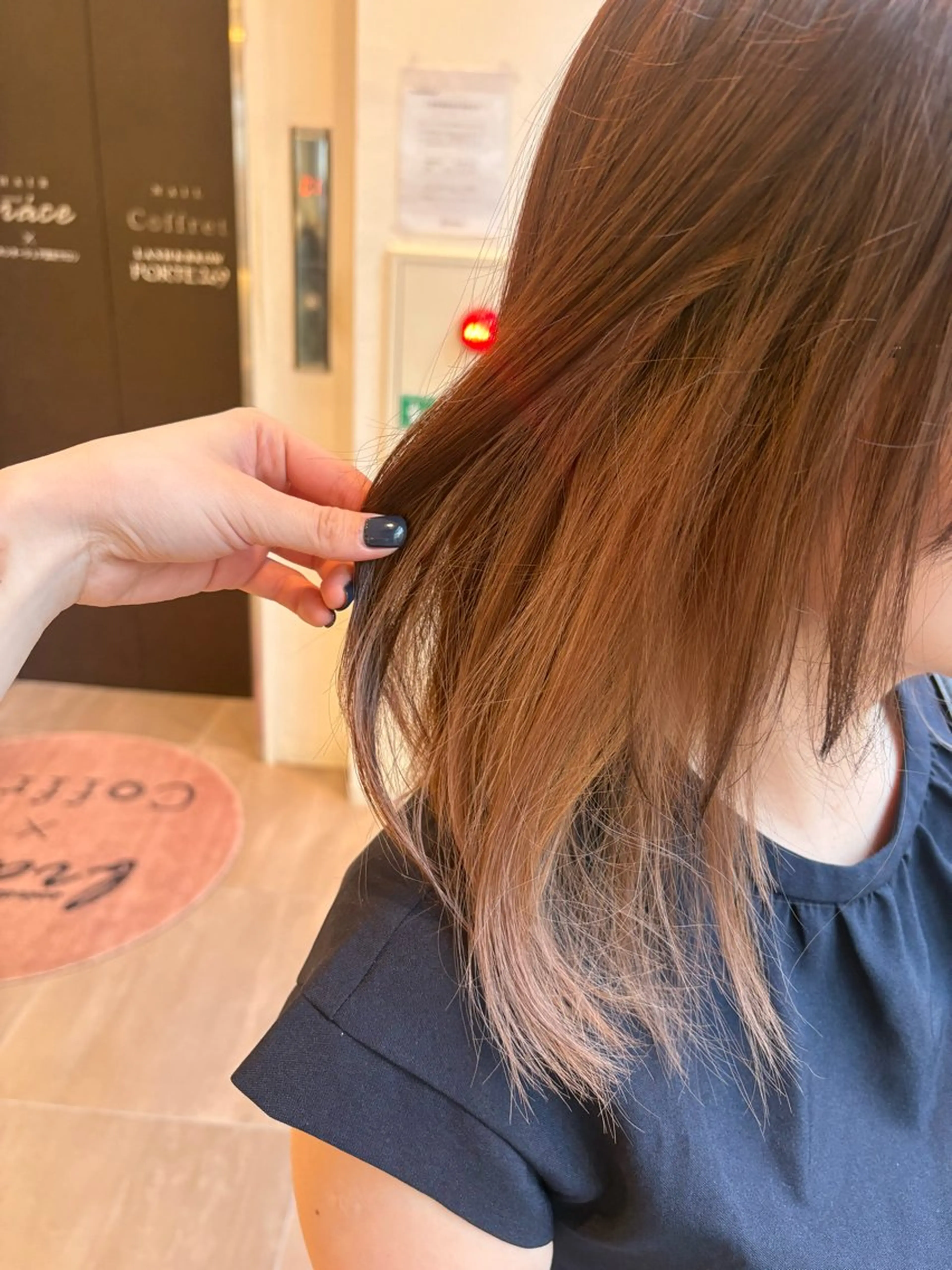 ロング カラー ブリーチ ブラウンカラー インナーカラー ヘアカラー トリートメント まほ/ あべの/braceのヘアスタイル