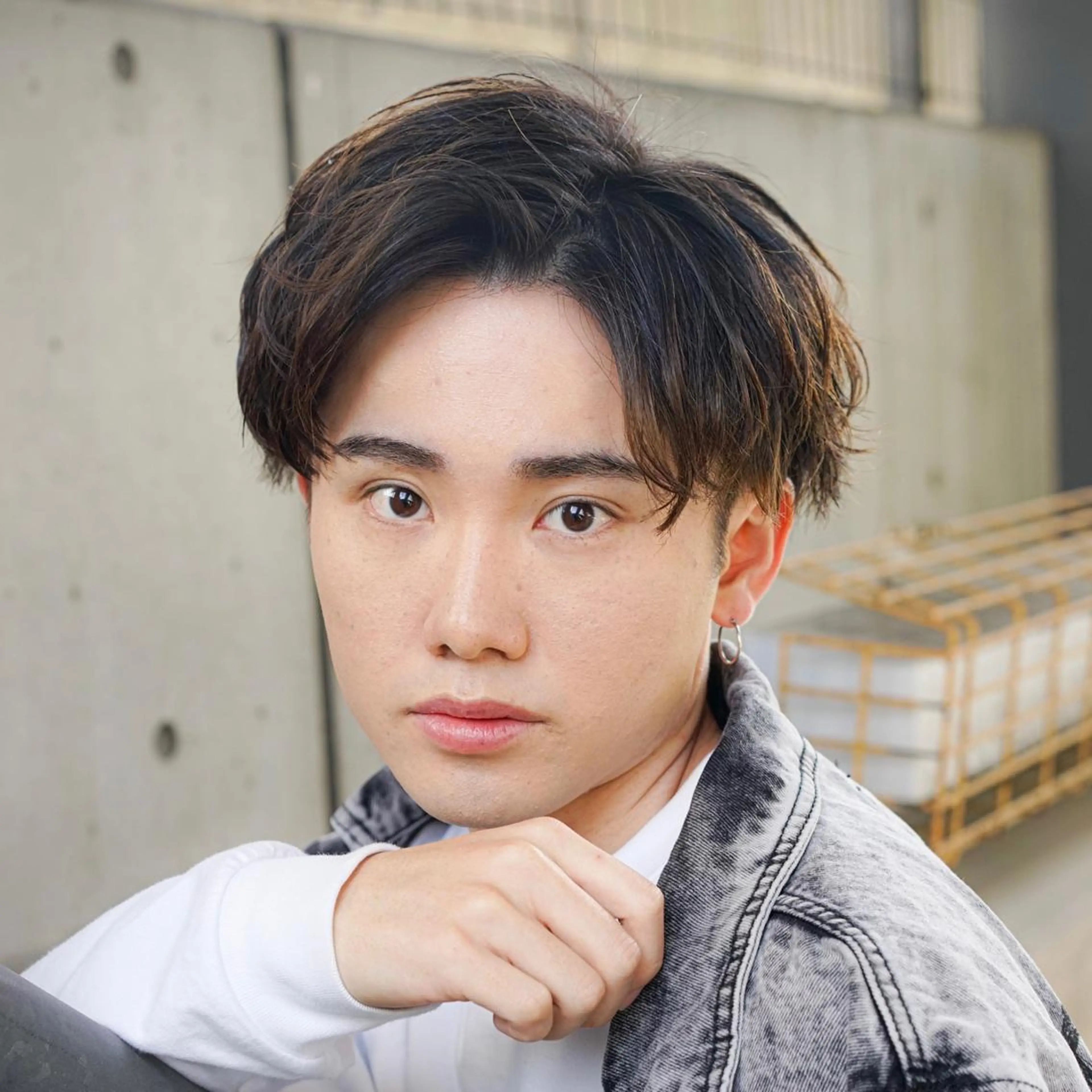 パーマ メンズ カット パーマ トリートメント スパイラル波巻き パーマ井本汰壱のヘアスタイル