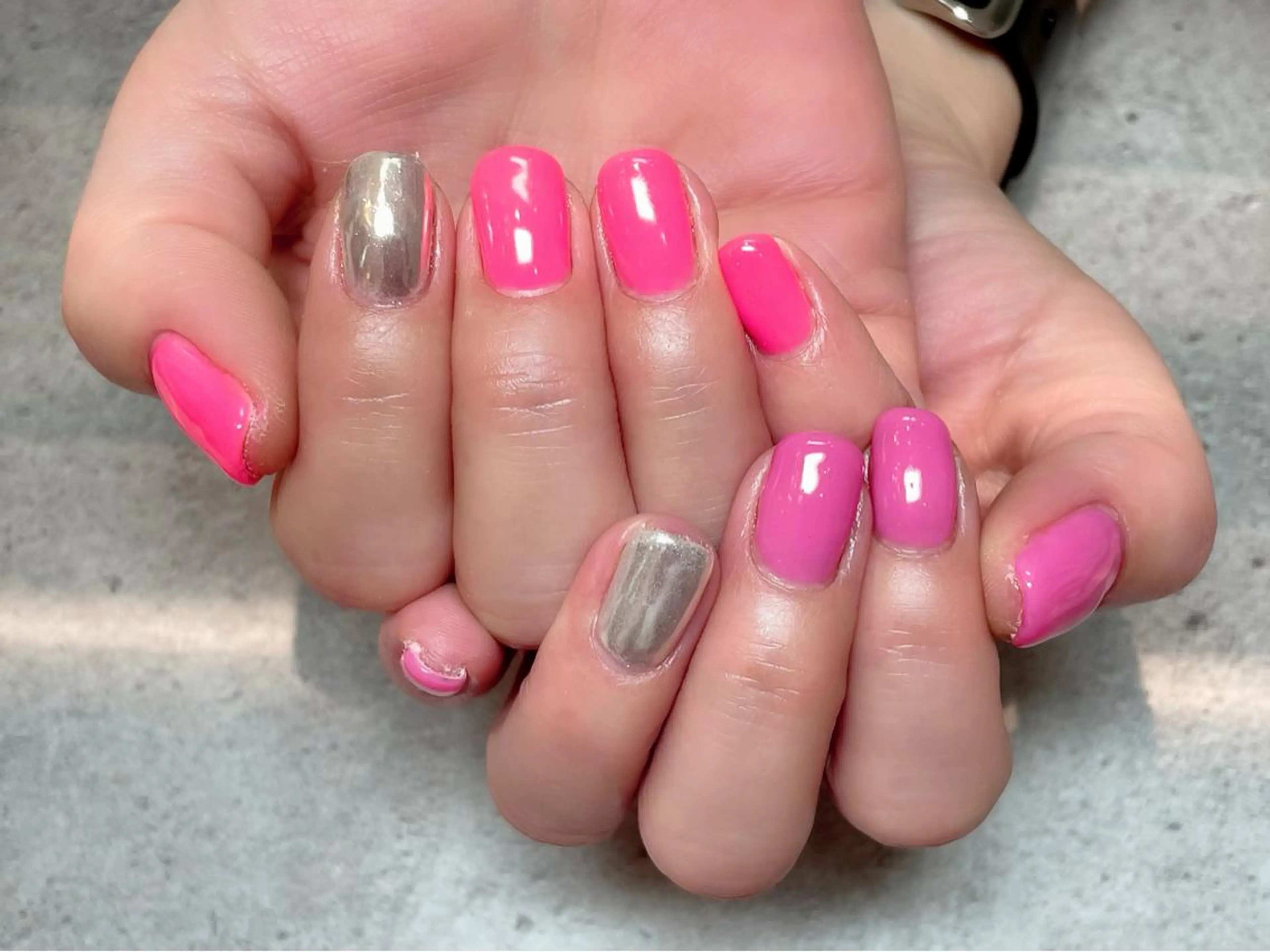 ネイル SINCERELY シンシアリー🌈のネイルデザイン