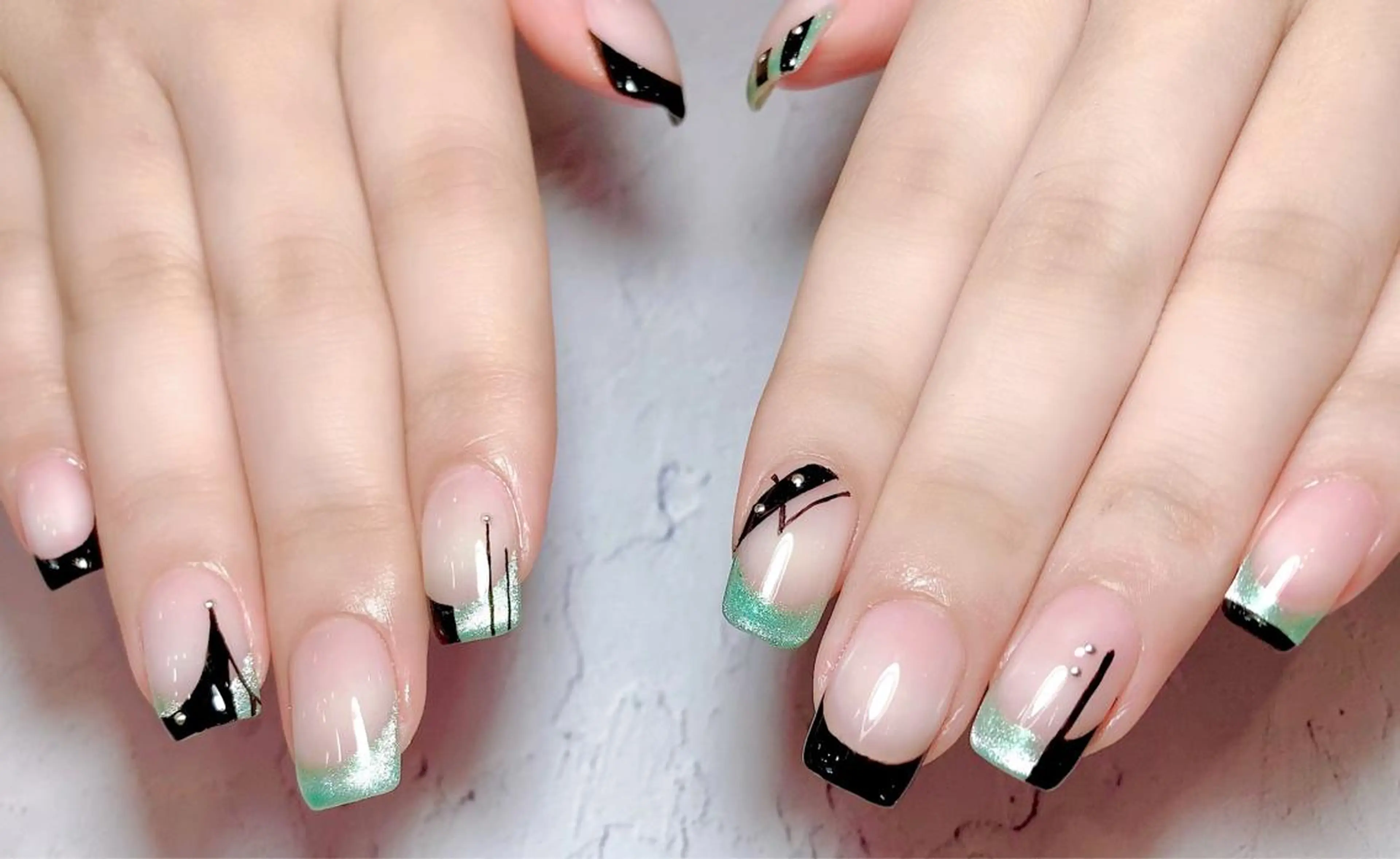 ネイル Spiky とうげ ふうかのネイルデザイン