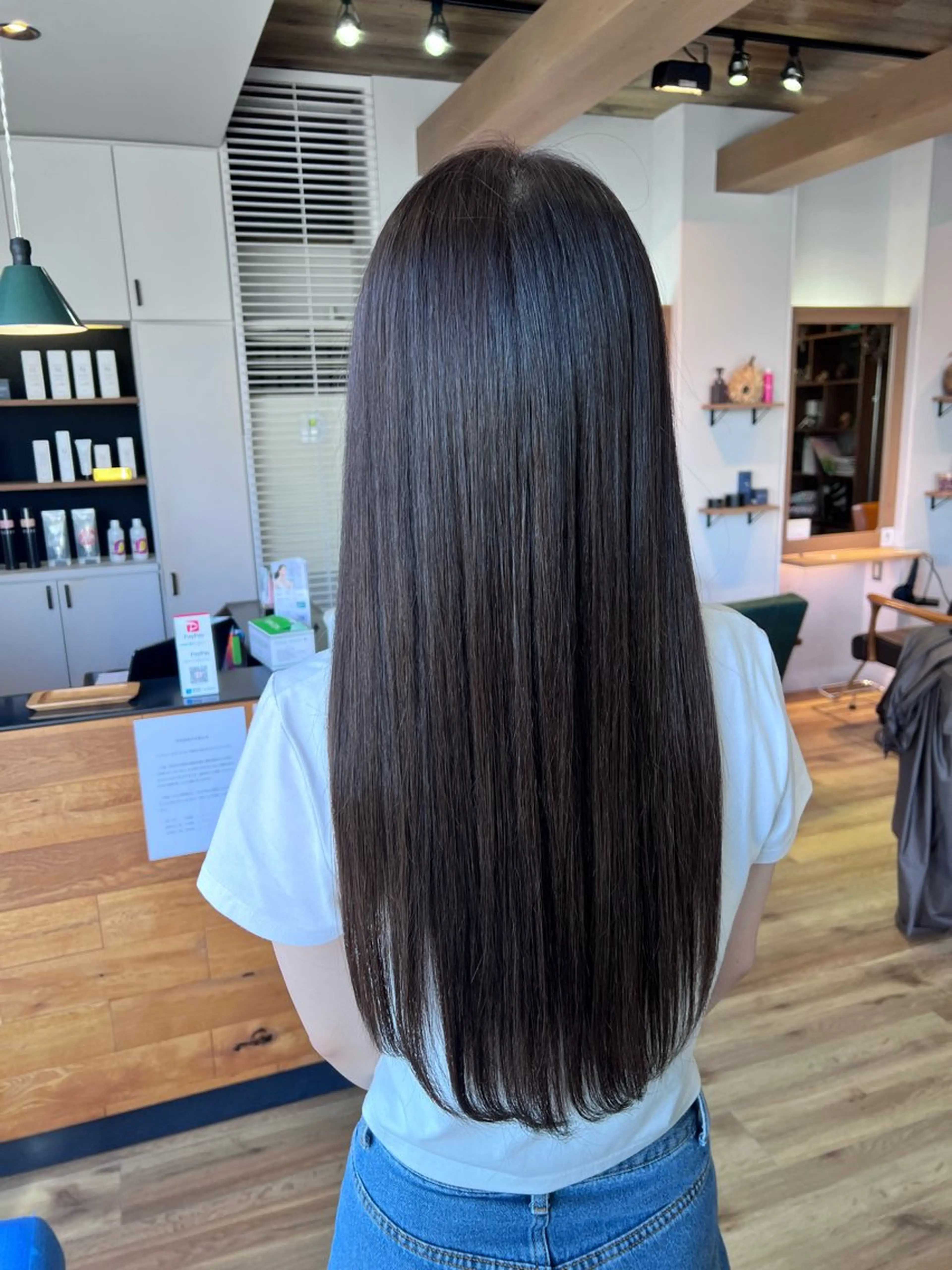 ロング カラー ブラウンカラー ヘアカラー トリートメント ツキダテ ユイのヘアスタイル