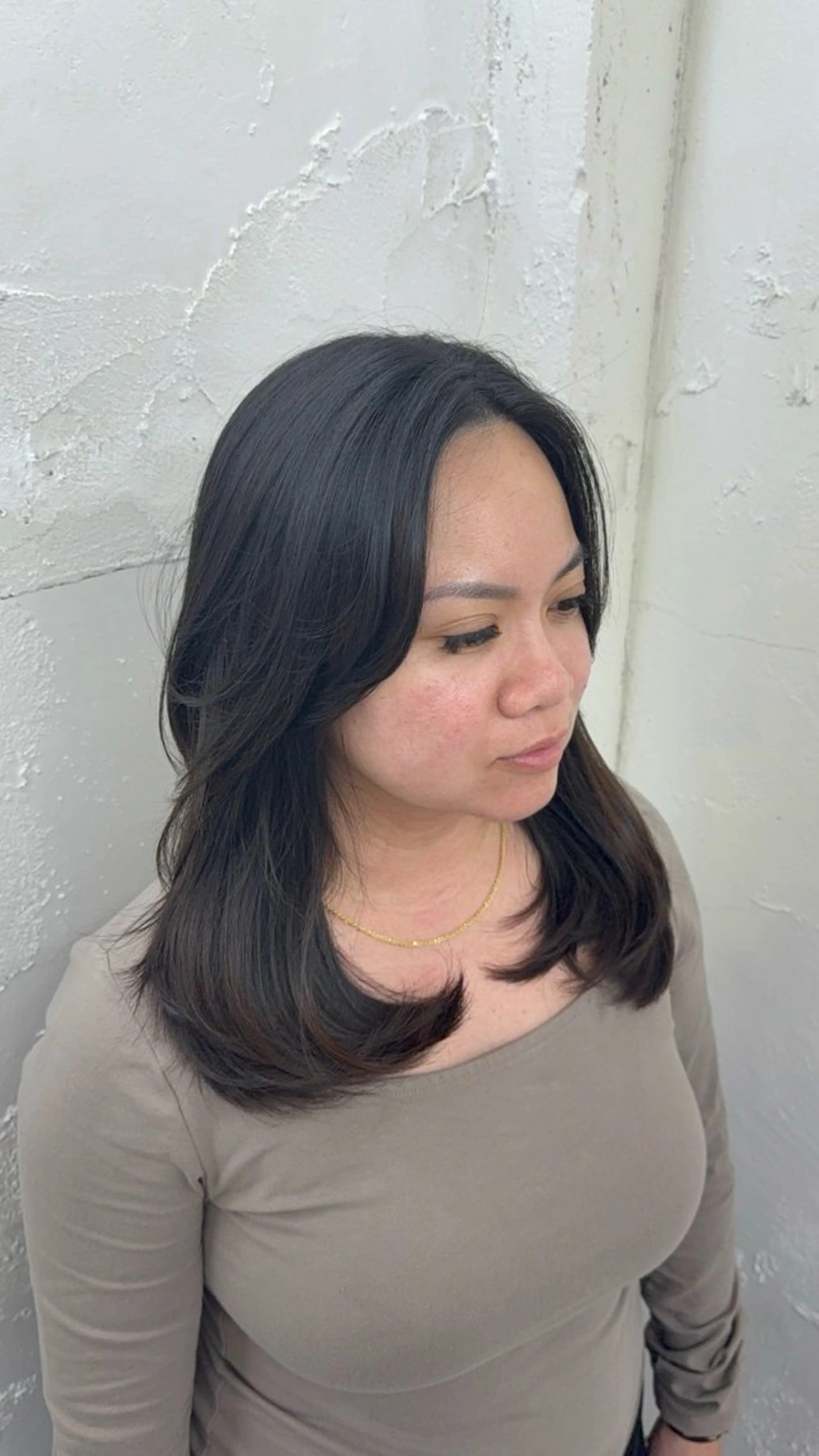 セミロング レイヤーカット カット 𝙃𝘼𝙍𝙐🎀 韓国×エクステのヘアスタイル