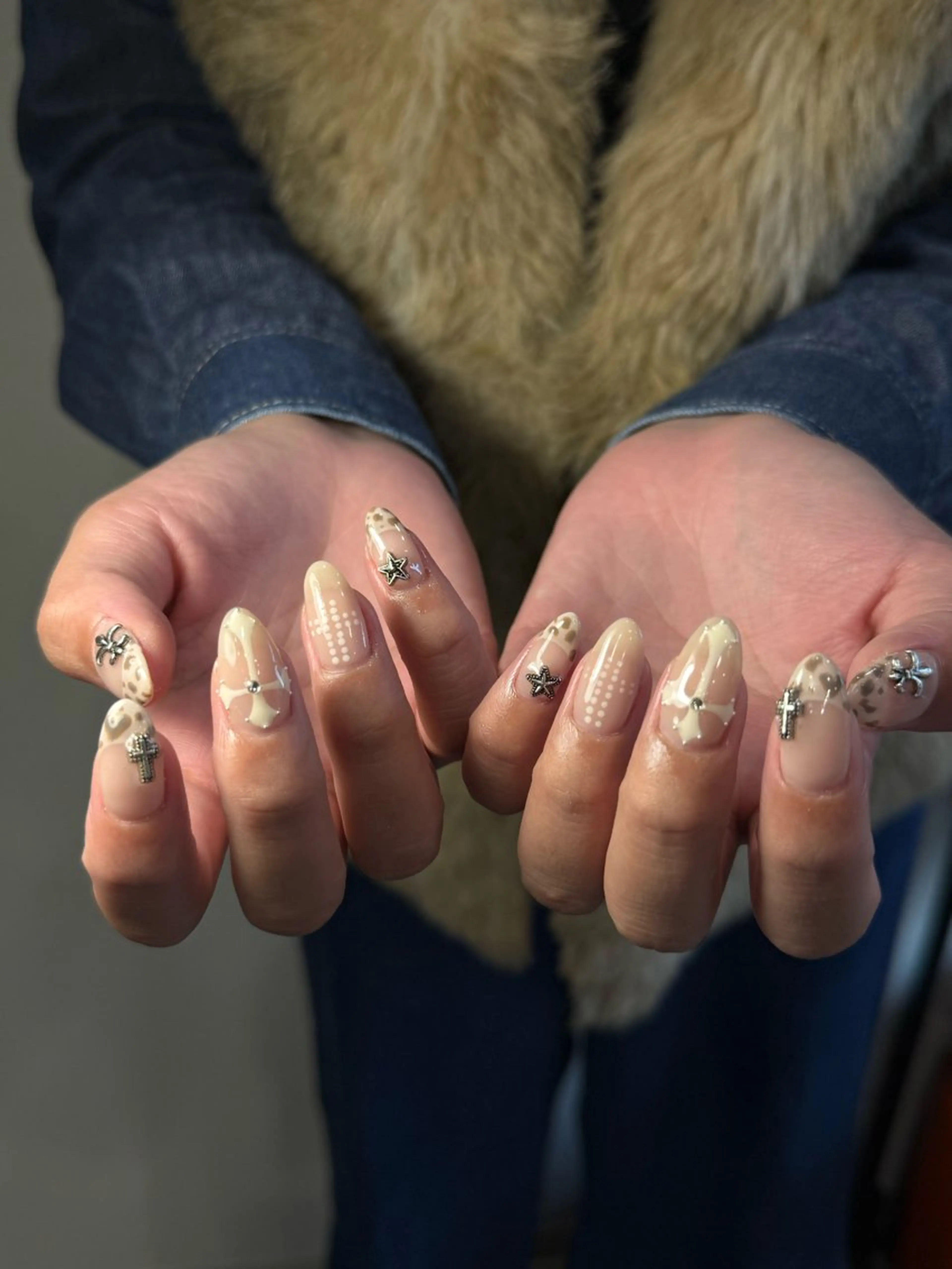 ネイル neouv所属・NEOUV_ mikuのネイルデザイン