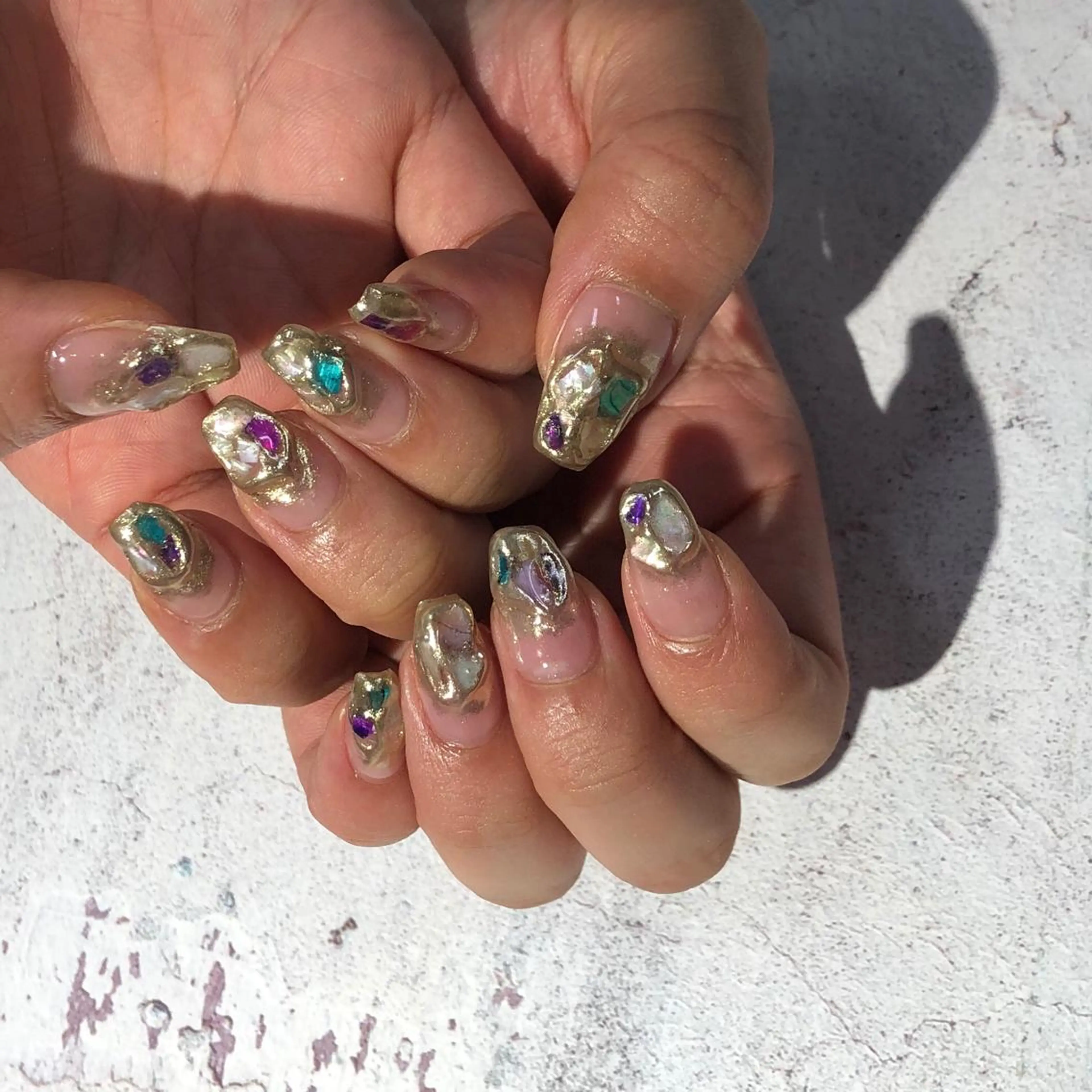 ネイル アートネイル ジェルネイル ゴールド ミラーネイル ニュアンスネイル nailstudio eviz新宿店のネイルデザイン