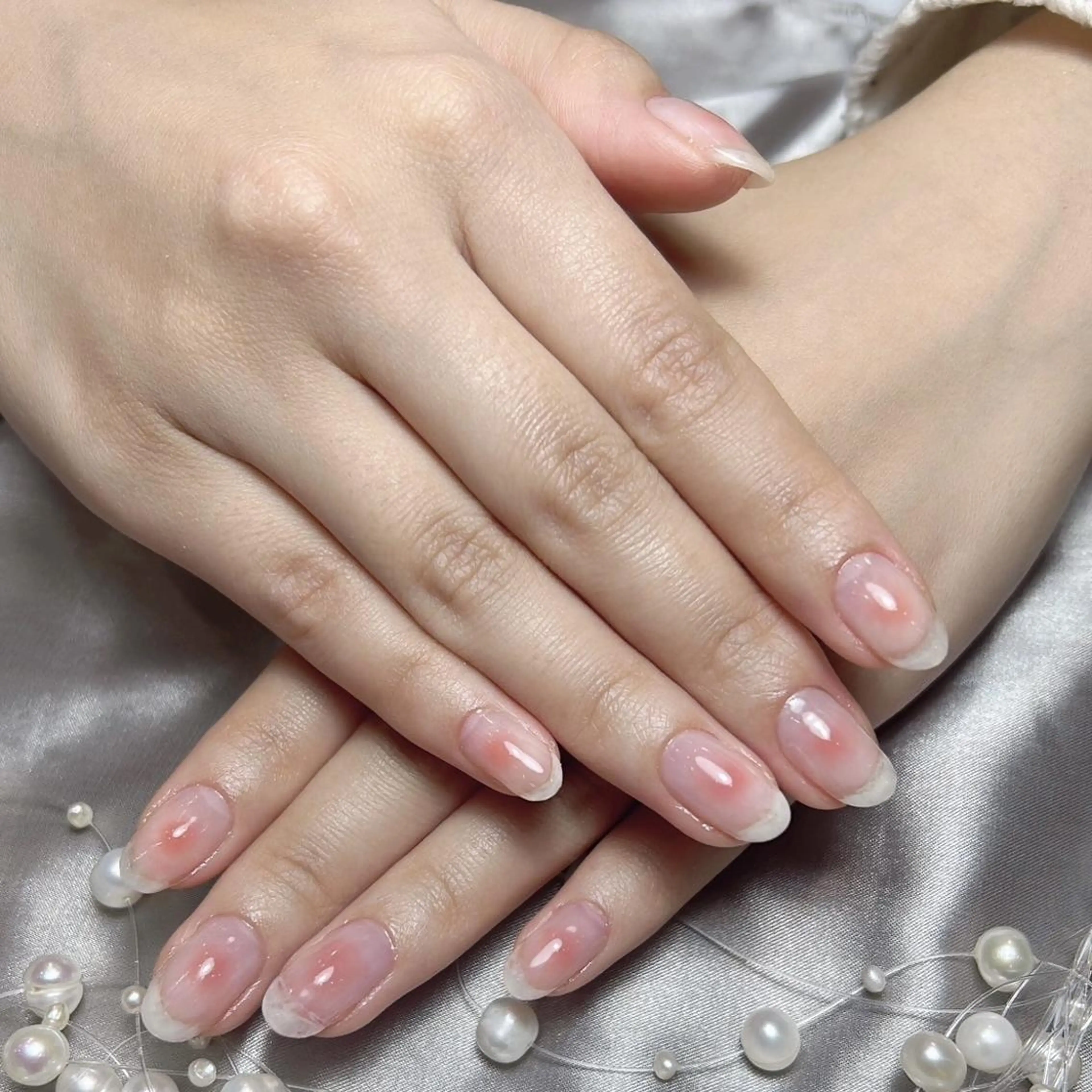 ネイル RAFFINE 月🦋🩵のネイルデザイン