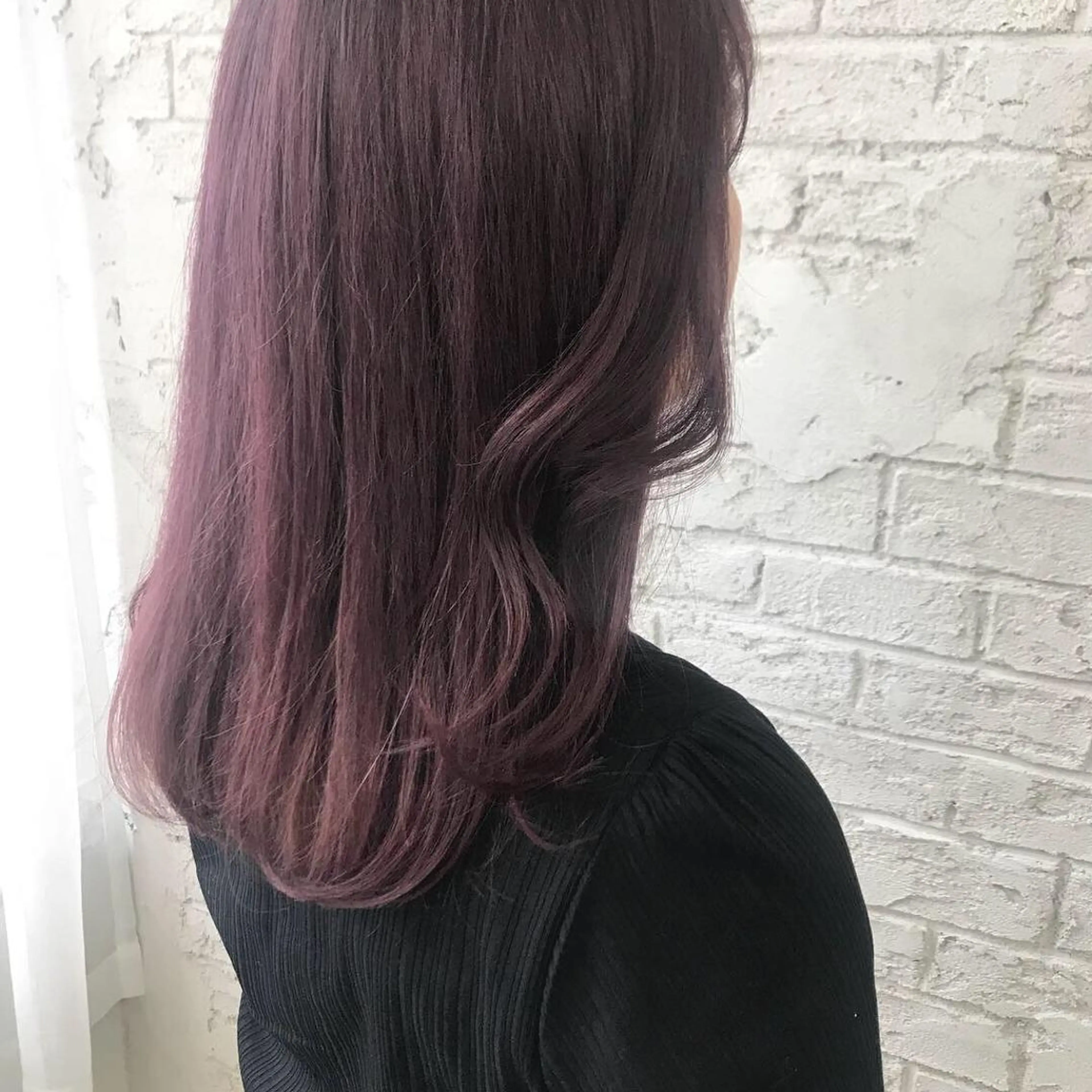 ロング カラー オリーブ/アッシュ やわらか透明感カラーのヘアスタイル