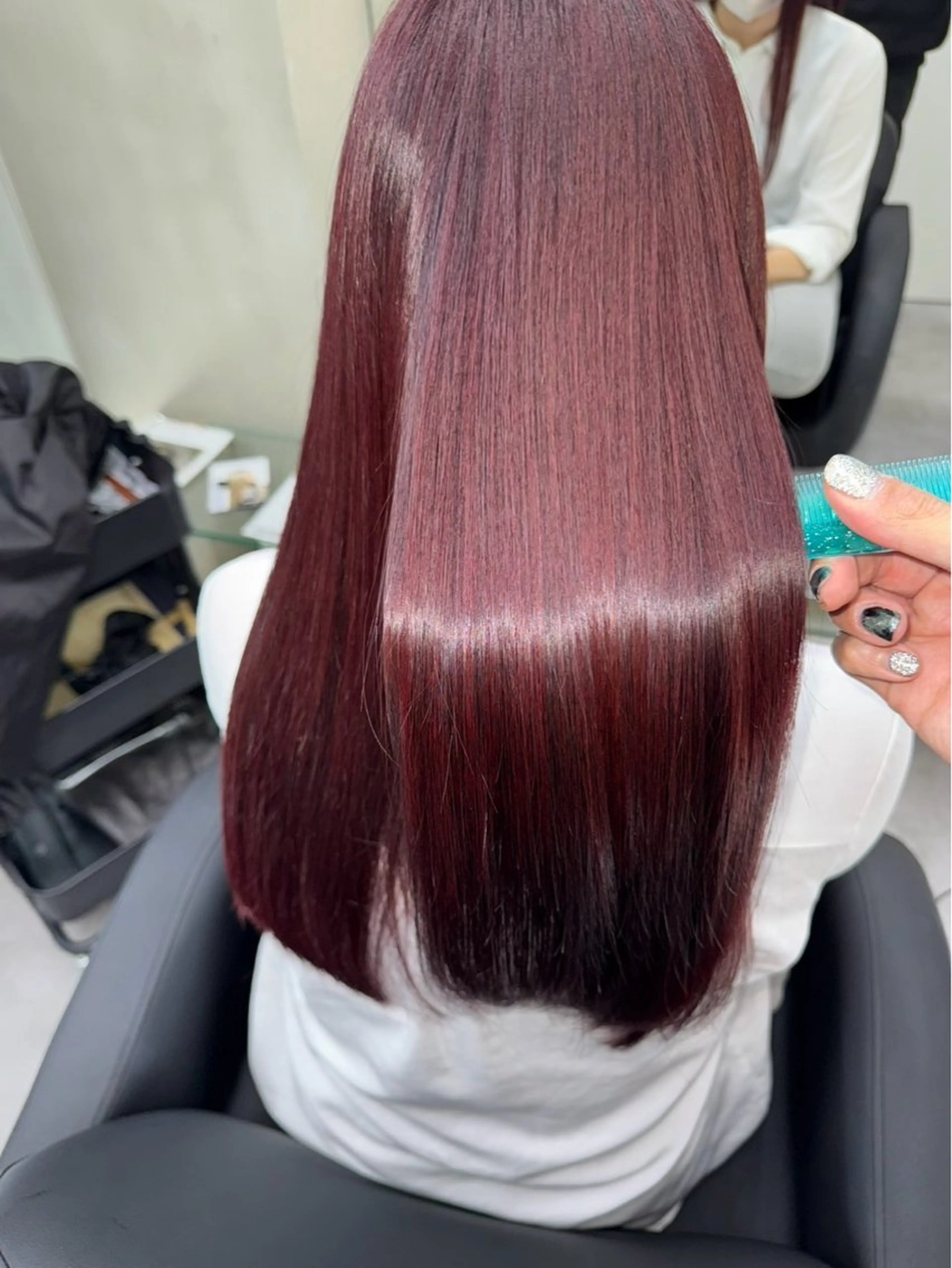 ロング カラー ボルドーカラー ルビー 髪質改善 youres hair2nd 髪質改善&ヘッドスパ所属・髪質改善特化/ 河野　柊斗のヘアスタイル