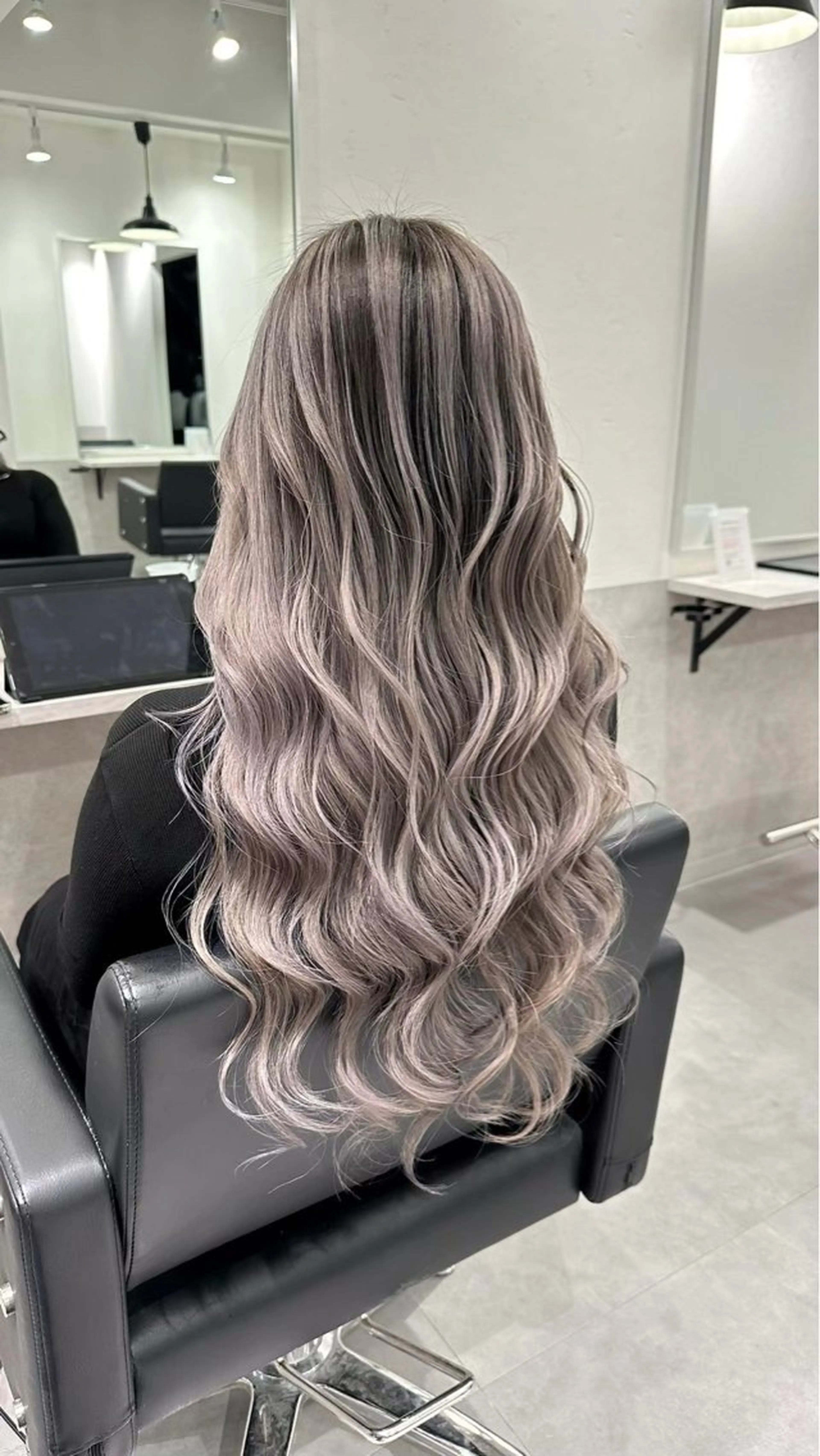 カラー ヘアカラー CIERA 南船場所属・Hina‪🔆‬ CIERA南船場のヘアスタイル