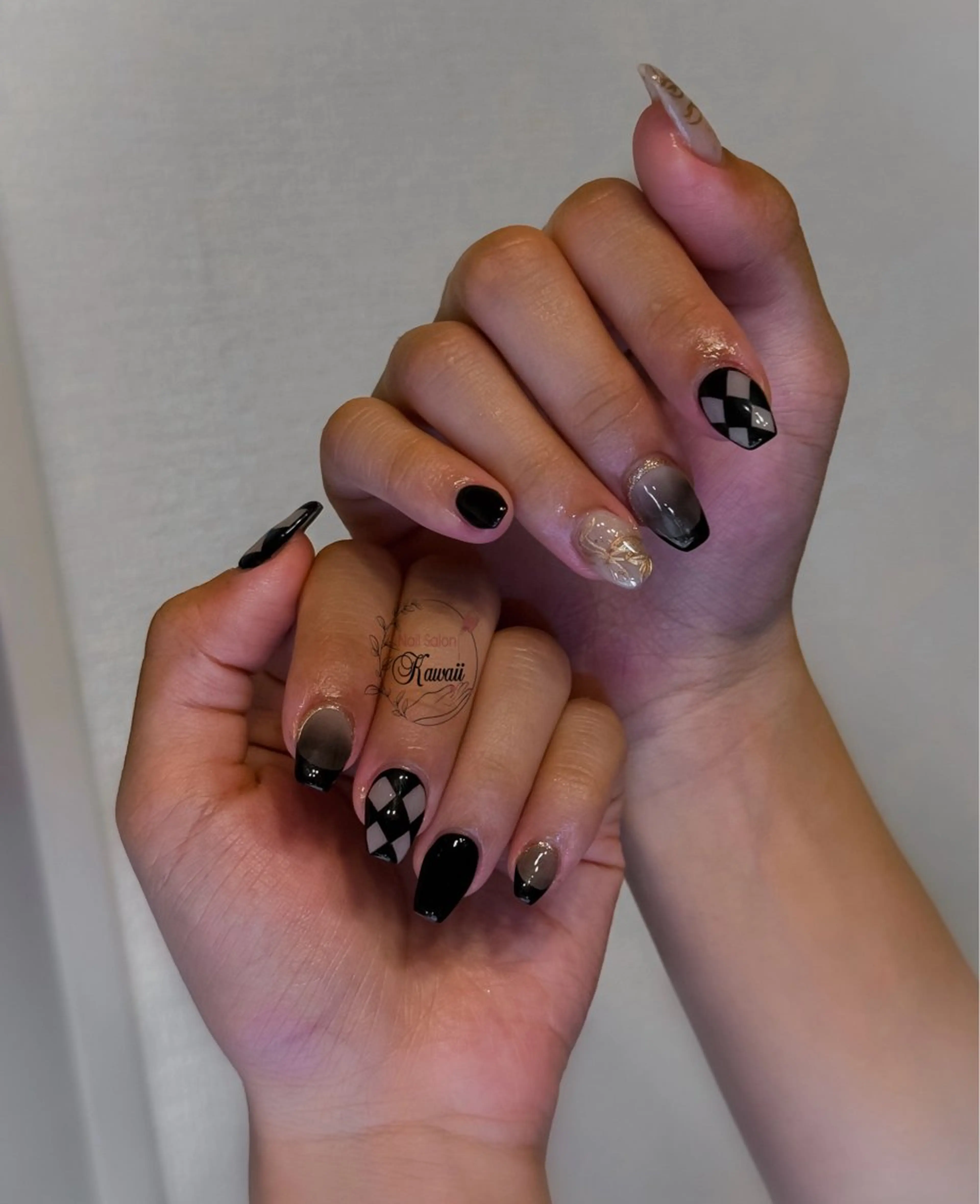 ネイル アートネイル 長さ出し フレンチネイル ジェルネイル マグネットネイル Kawaii Nail Salon所属・YURI NAIL NARITAのネイルデザイン