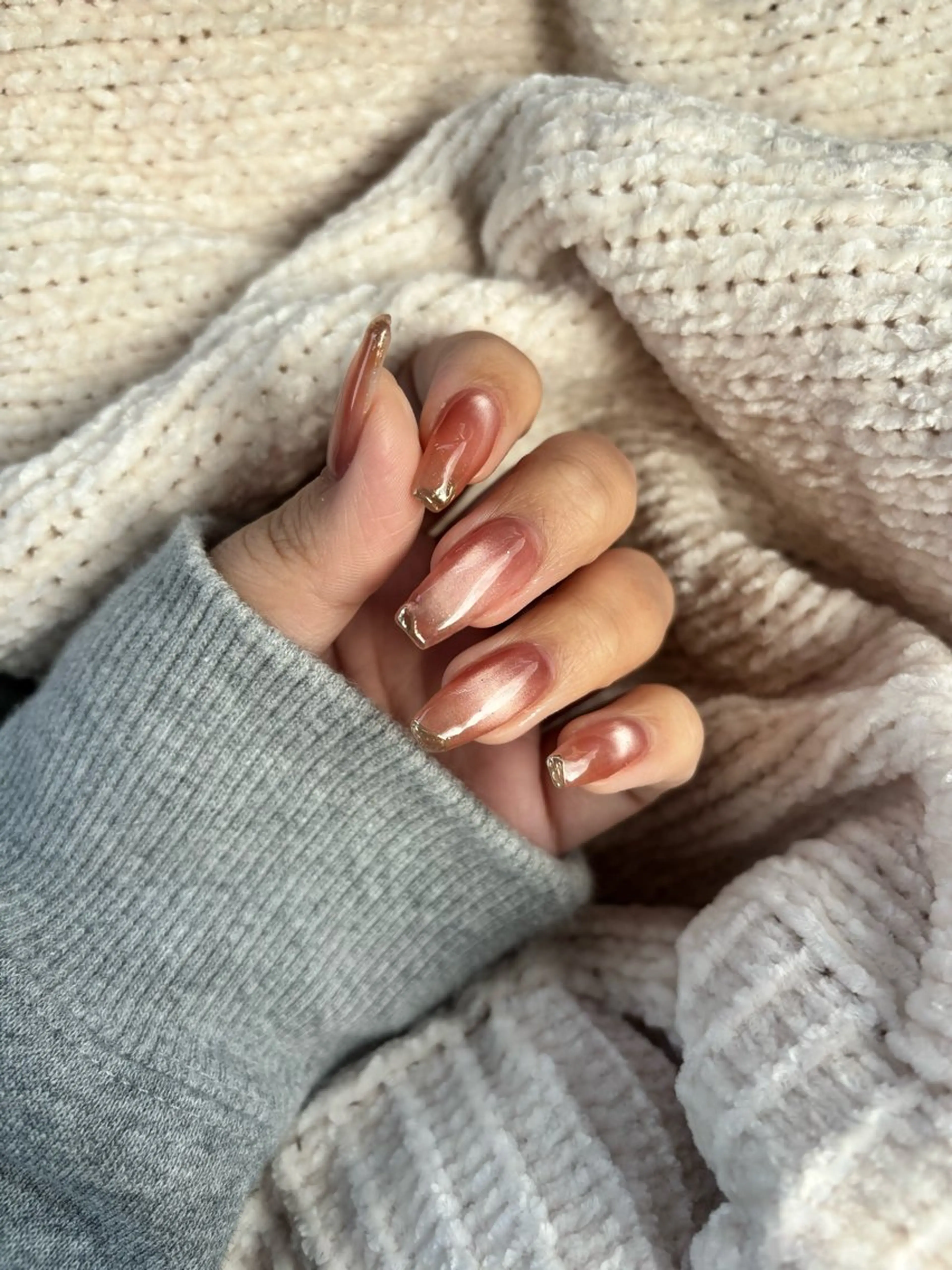 うるツヤが好きな方にオススメ！ミラーorオーロラorマグネットワンカラーの写真