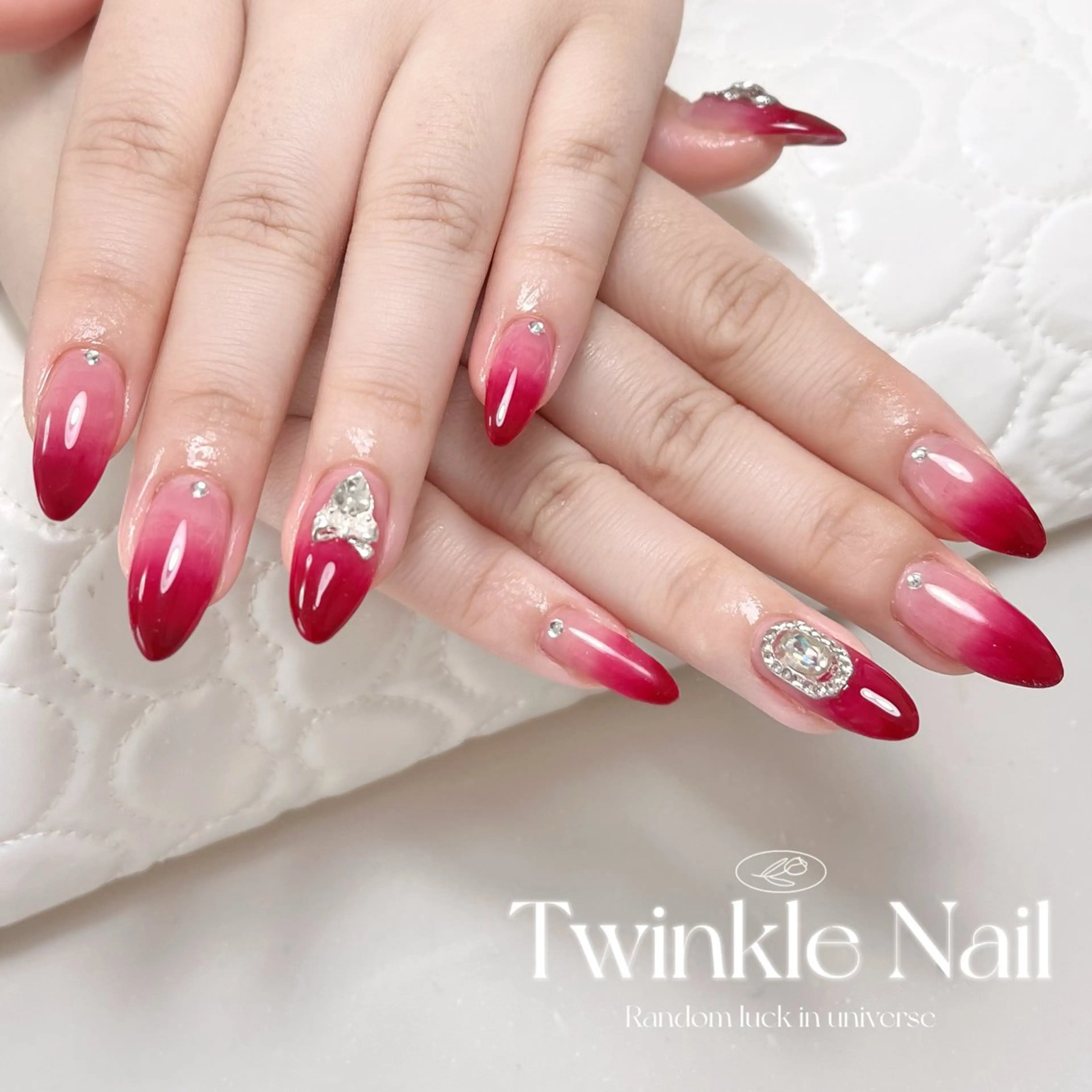 ネイル グラデーション キラキラネイル Twinkle Nail Kuboのネイルデザイン