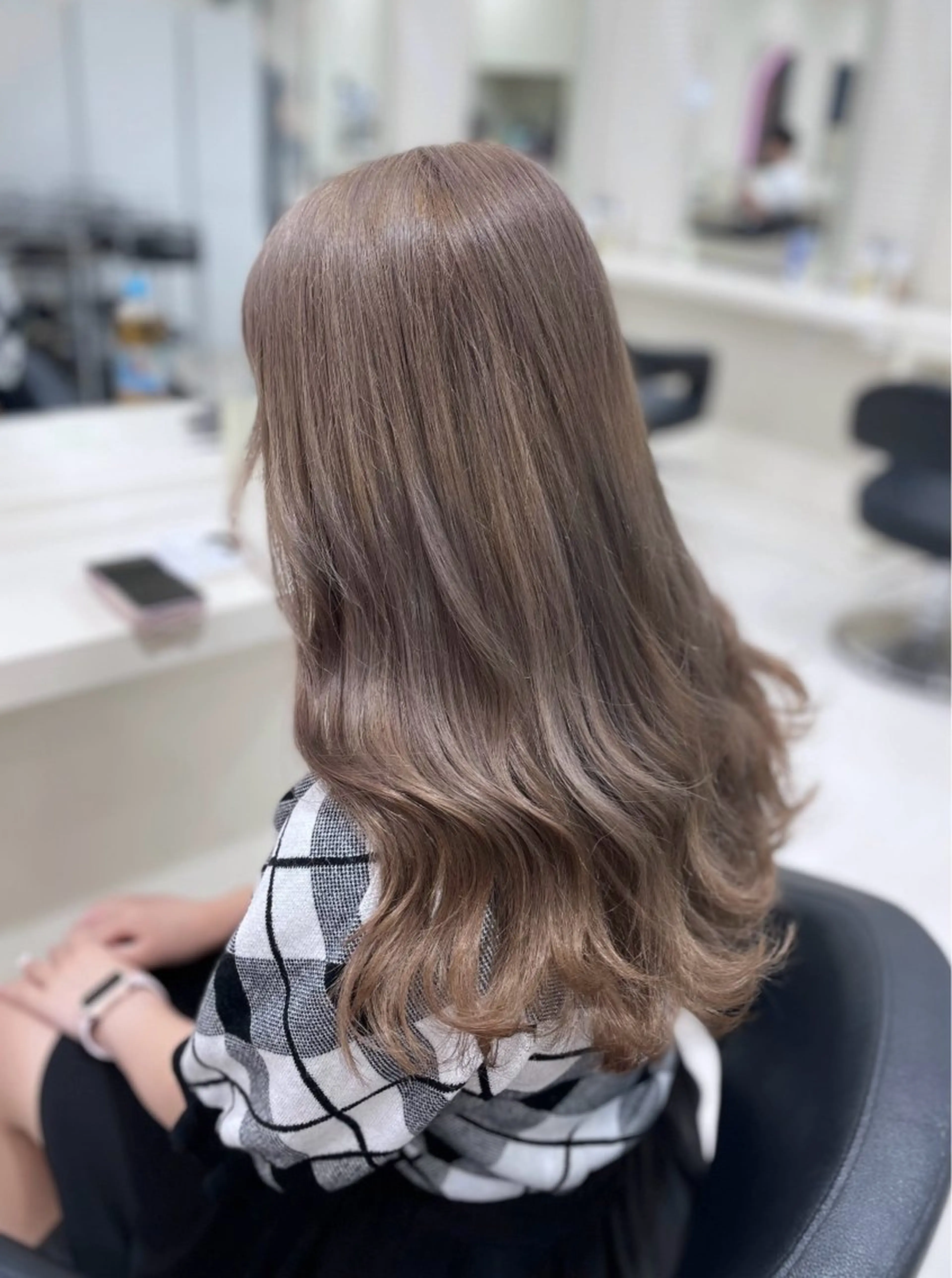 ロング ヘアカラー トリートメント 🎀淡めモテカラー WAKANA🎀のヘアスタイル