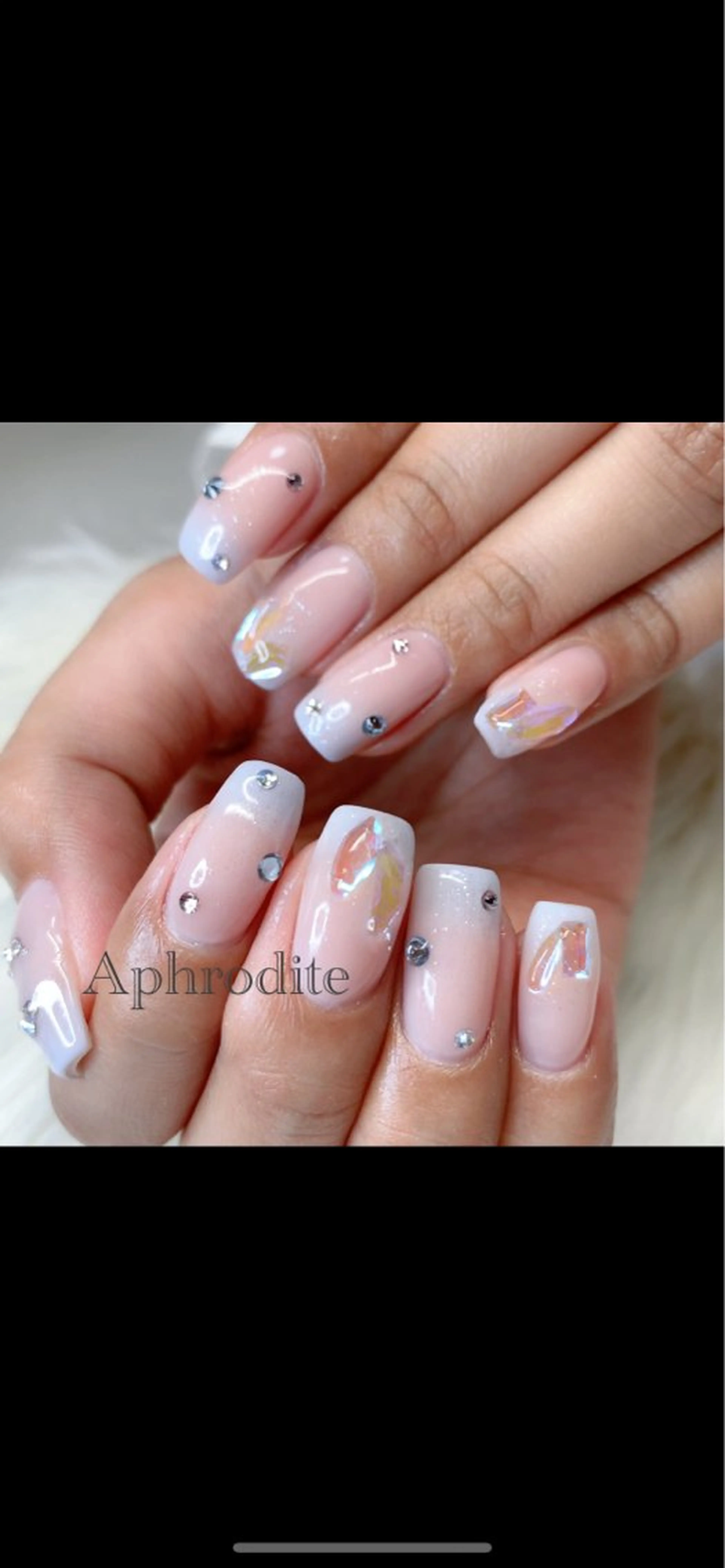 ネイル Aphrodite パラジェル認定サロンのネイルデザイン
