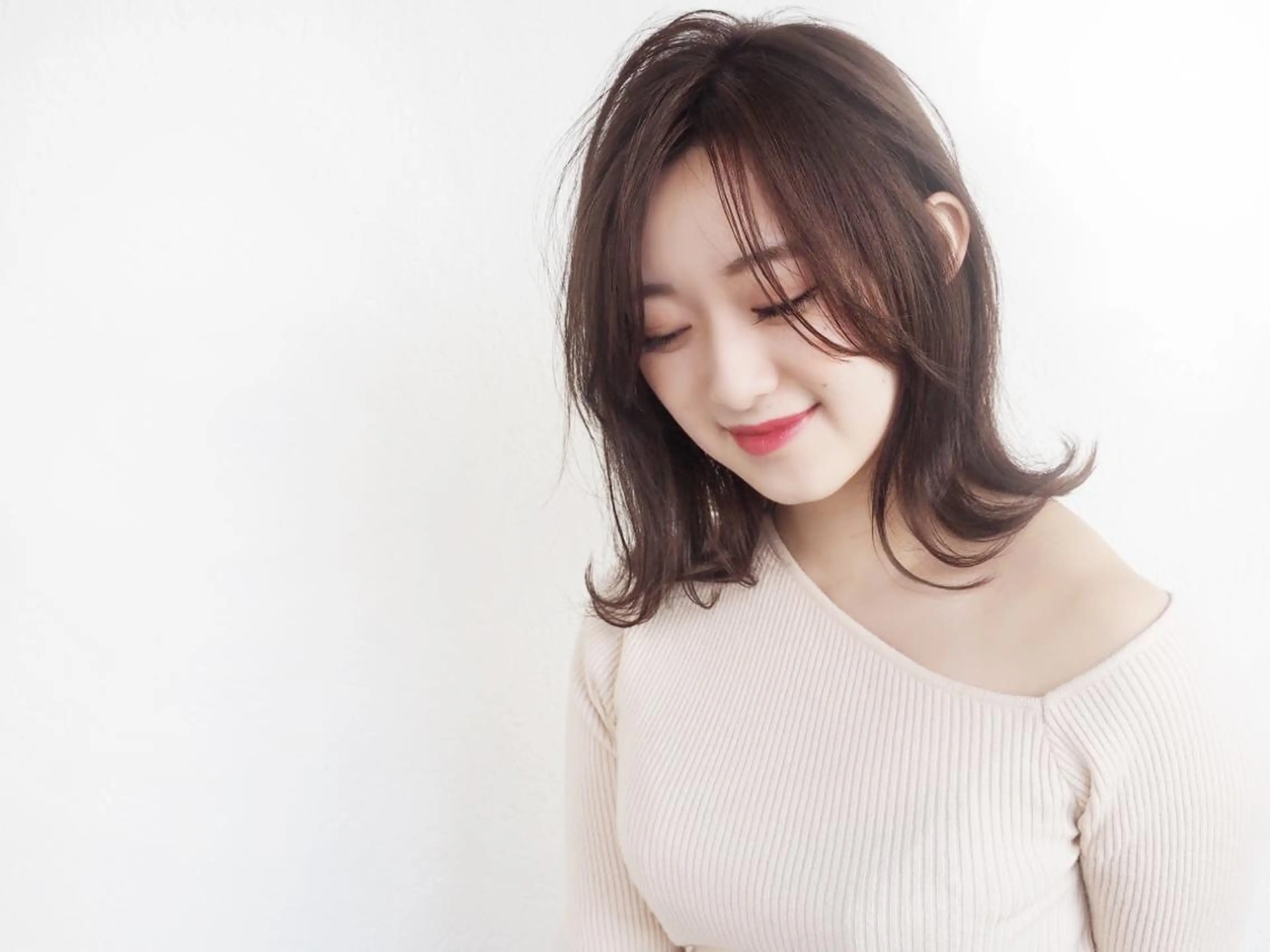 ミディアム AIR HEAL  【エアヒール】東三国所属・AIR HEALのヘアスタイル