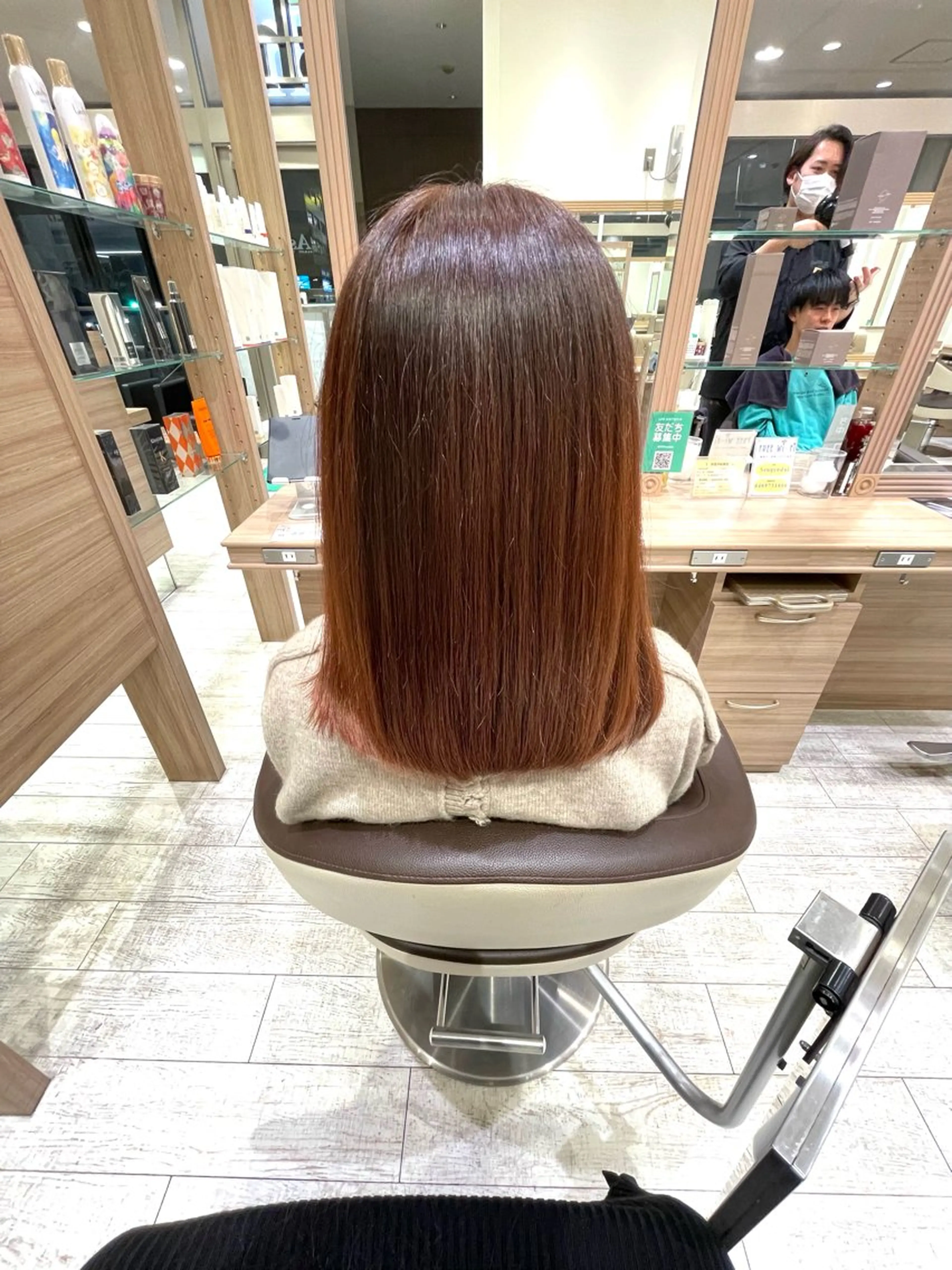 セミロング カラー ベージュカラー ピンクカラー ピンクベージュ 髪質改善 トリートメント ヘアカラー 加藤 未歩のヘアスタイル