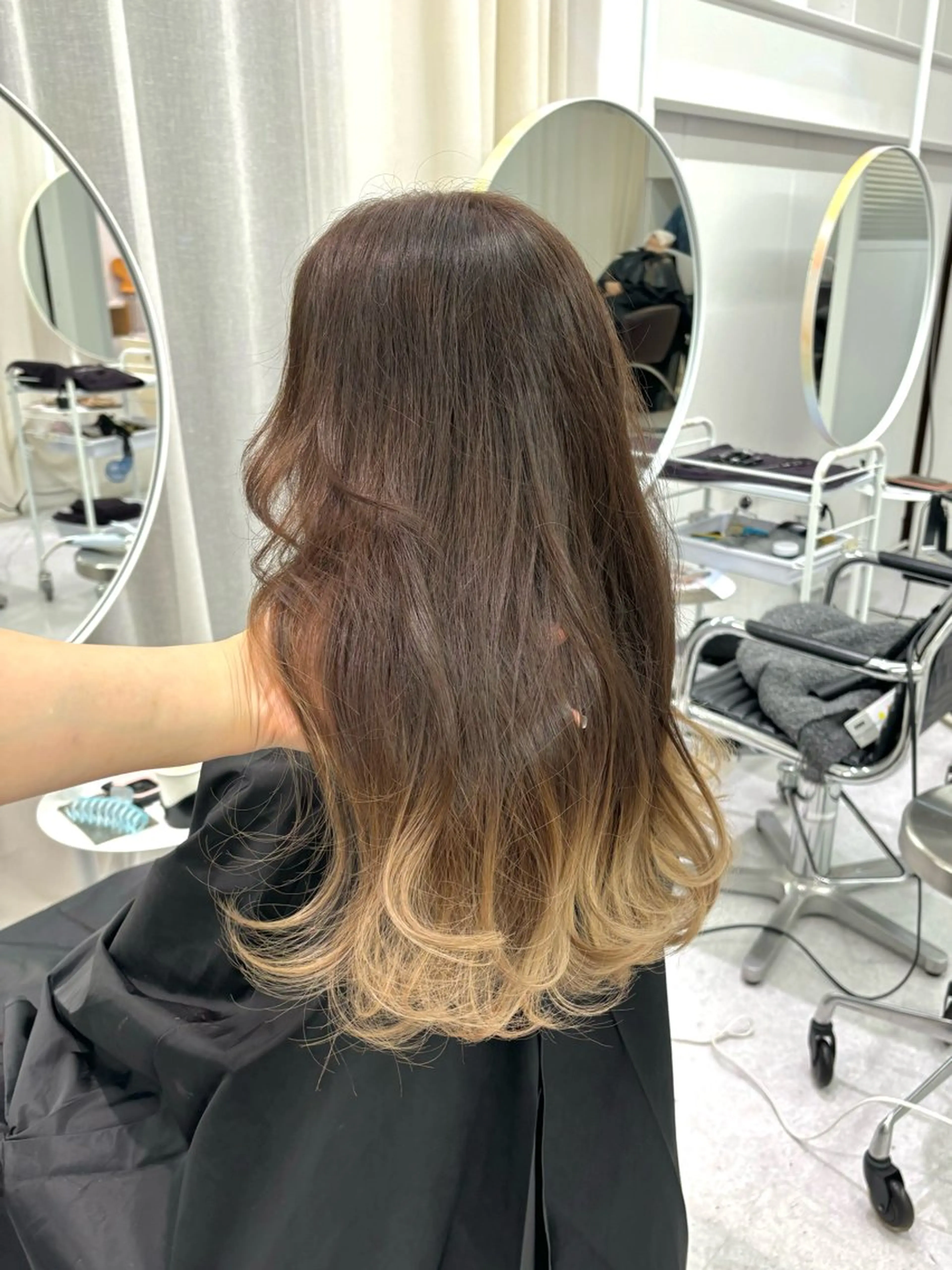 ロング ヘアカラー トリートメント 韓国レイヤー/ヘア カラー🎀ayamiのヘアスタイル