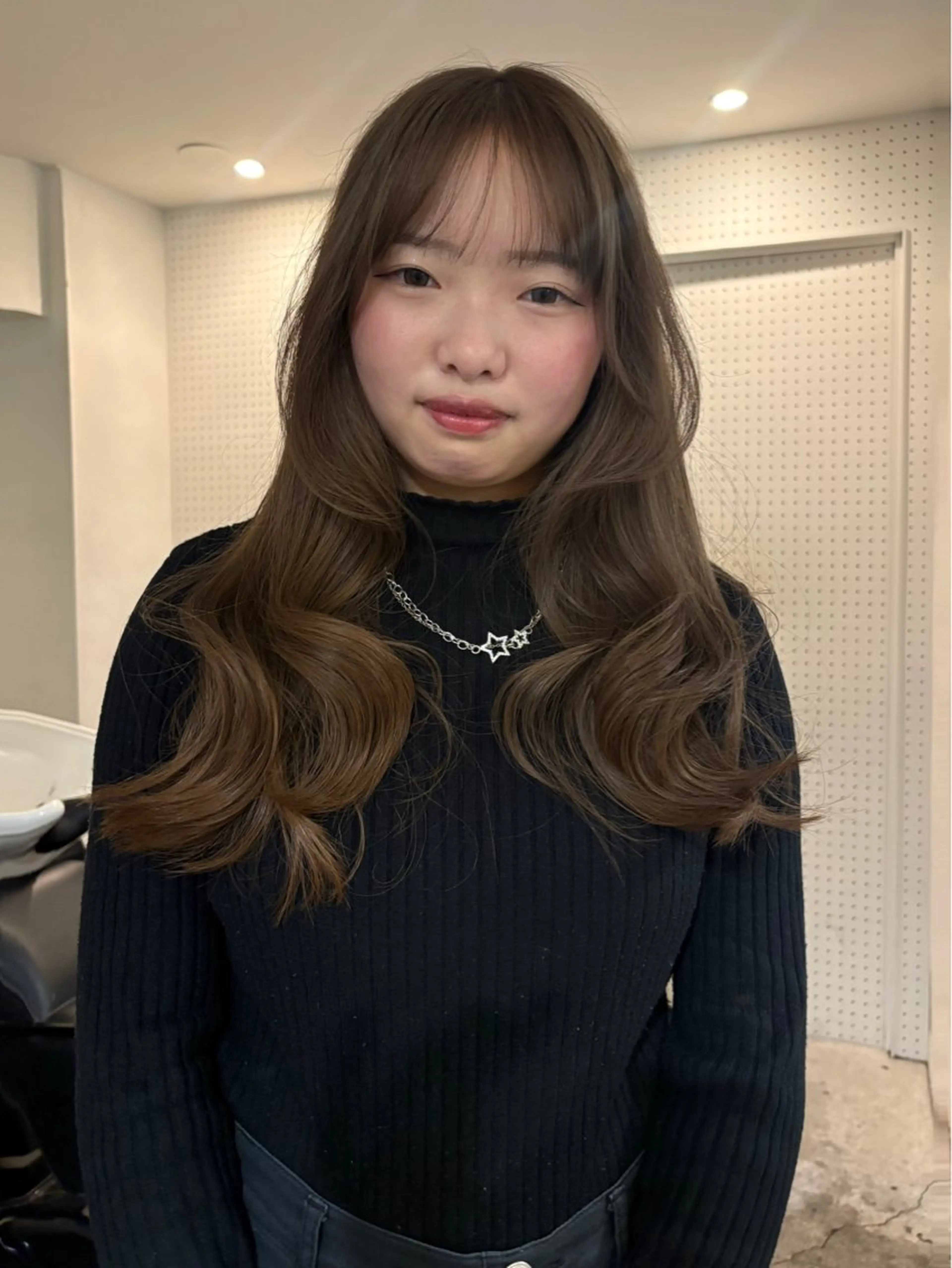 セミロング カラー ベージュカラー ブリーチ ケアブリーチ 透明感カラー グレージュ カット ヘアカラー トリートメント kanami/ 中崎町美容室のヘアスタイル