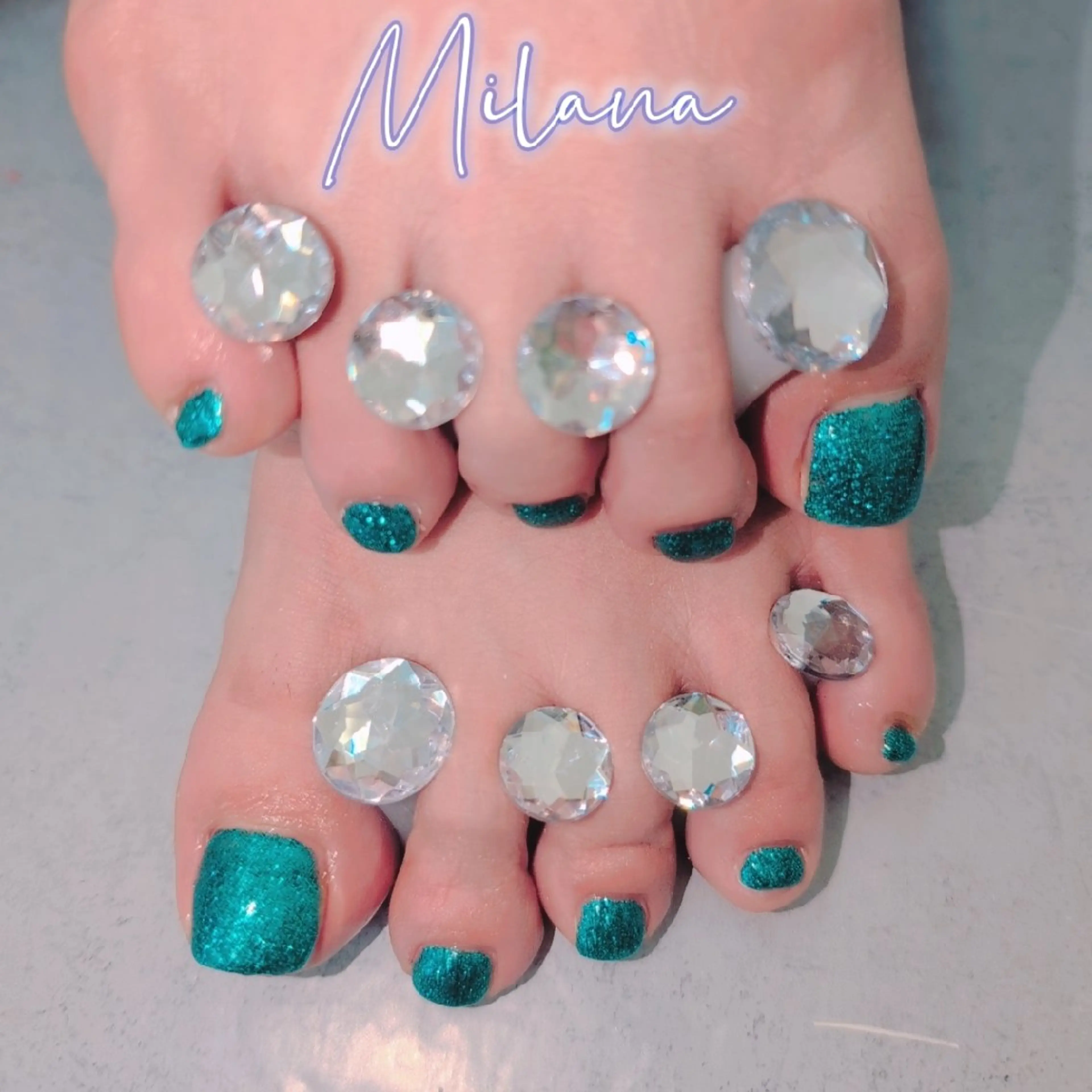 ネイル フットネイル ワンカラーネイル フットネイル Milana 川瀬のネイルデザイン