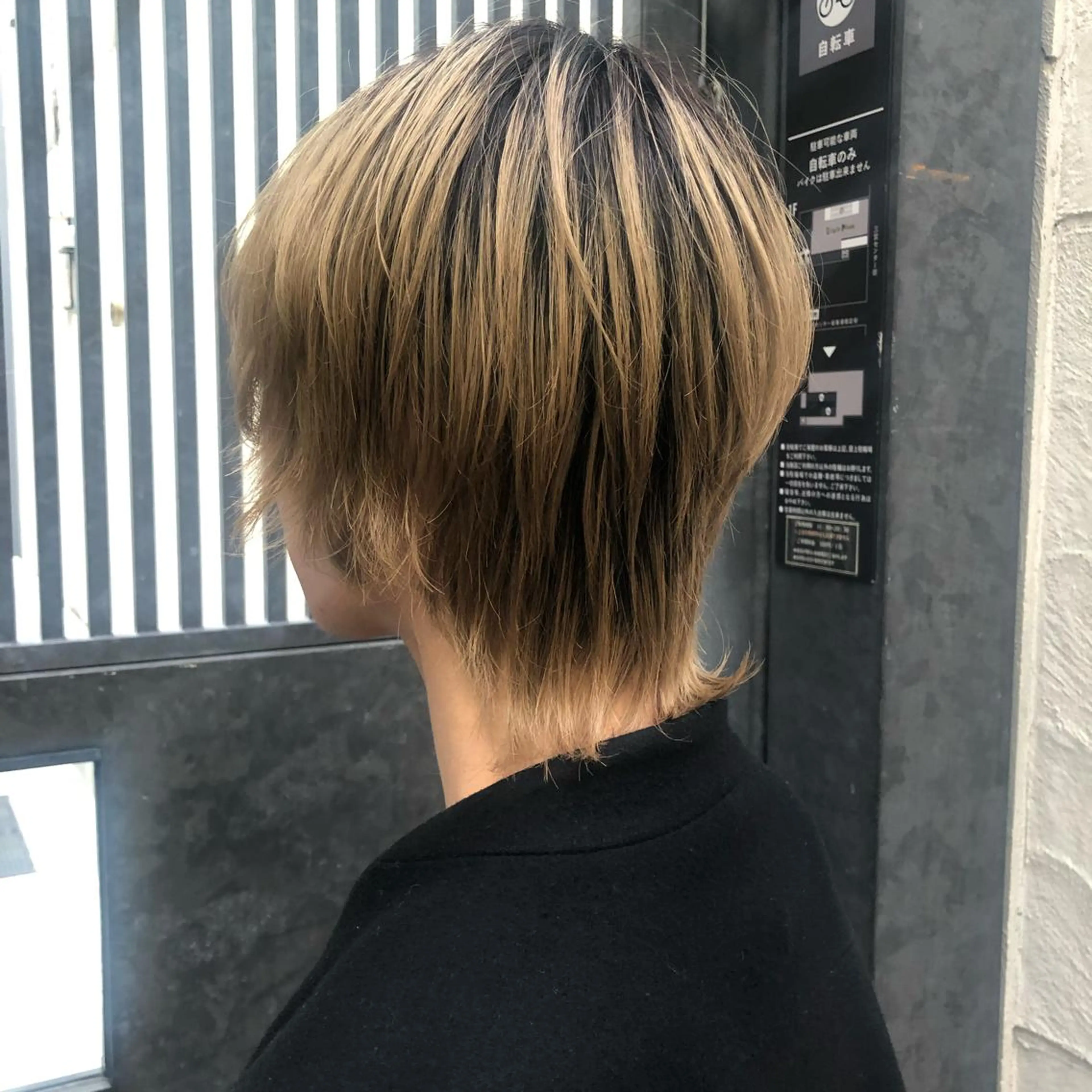 メンズ ウルフカット／吉村 桃子のヘアスタイル